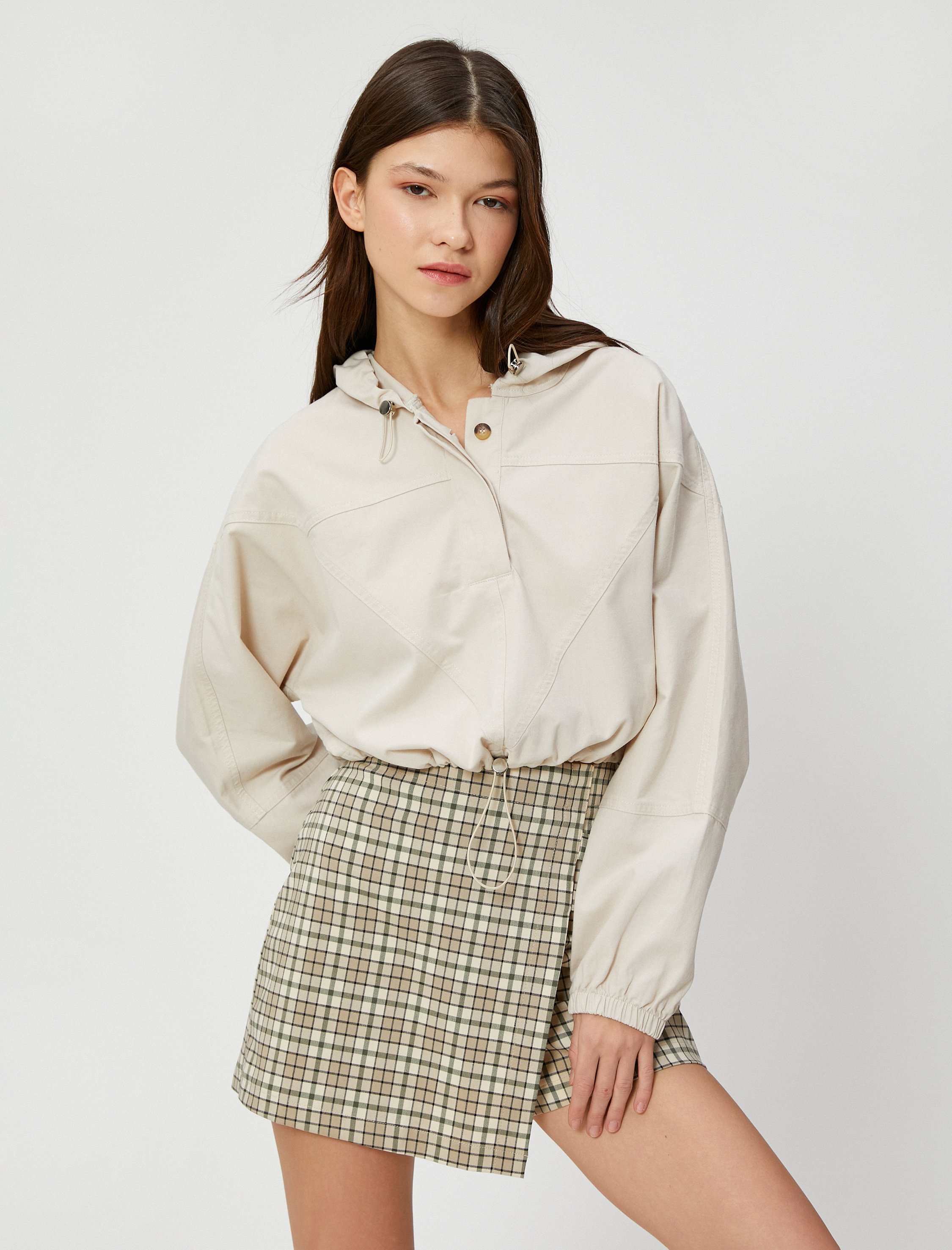   Crop Bluz Kapüşonlu Düğmeli Uzun Kollu Pamuklu