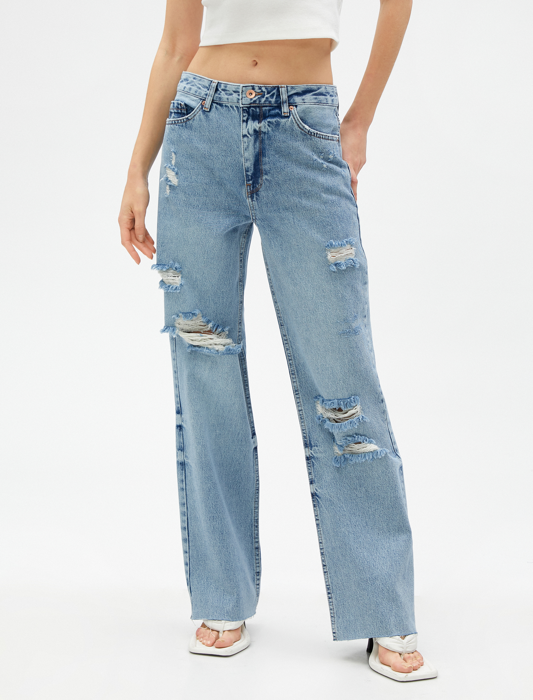   Düz Paça Kot Pantolon Yırtık Detaylı - Nora Jeans