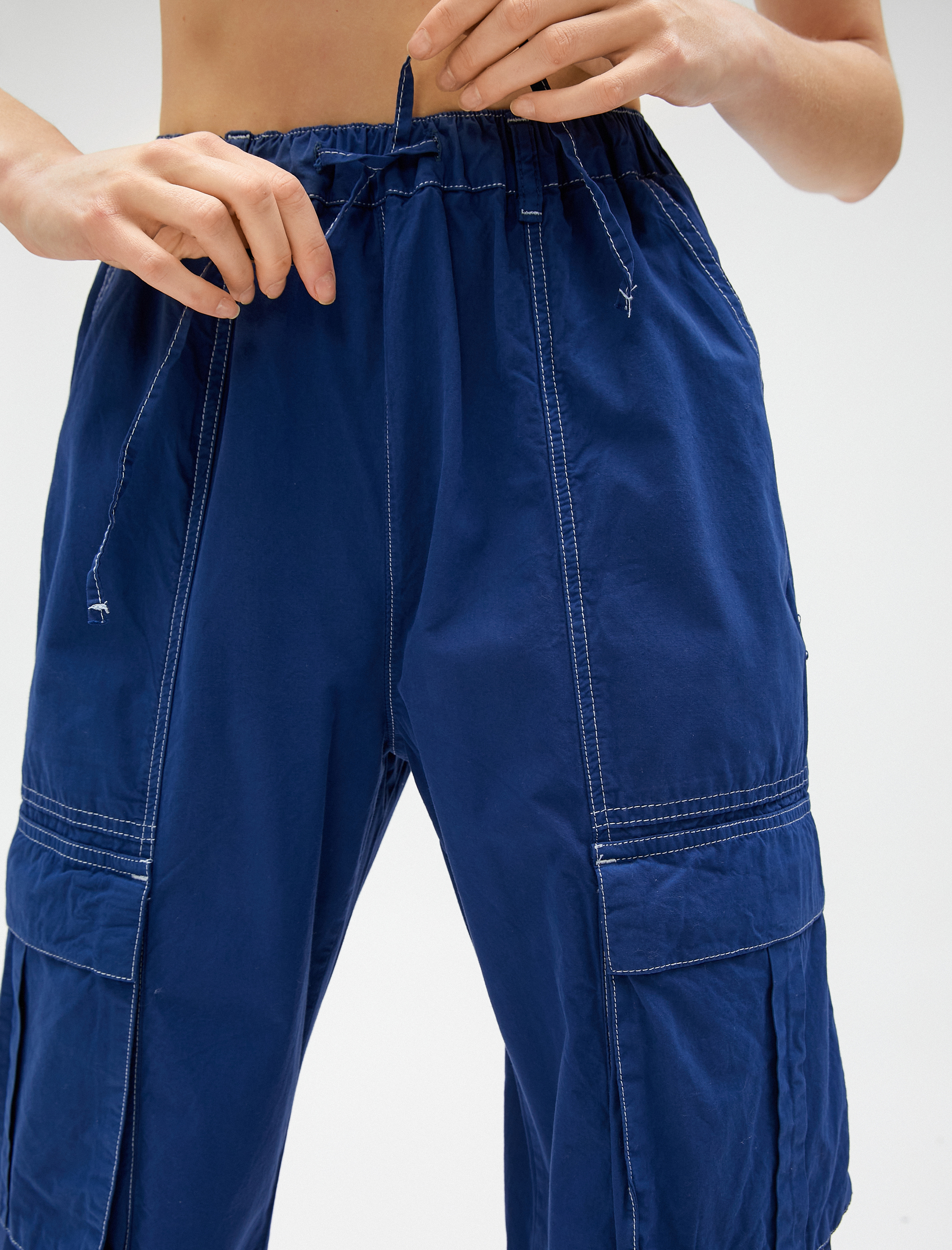   Paraşüt Pantolon Beli Bağcıklı Pamuklu Cep Detaylı