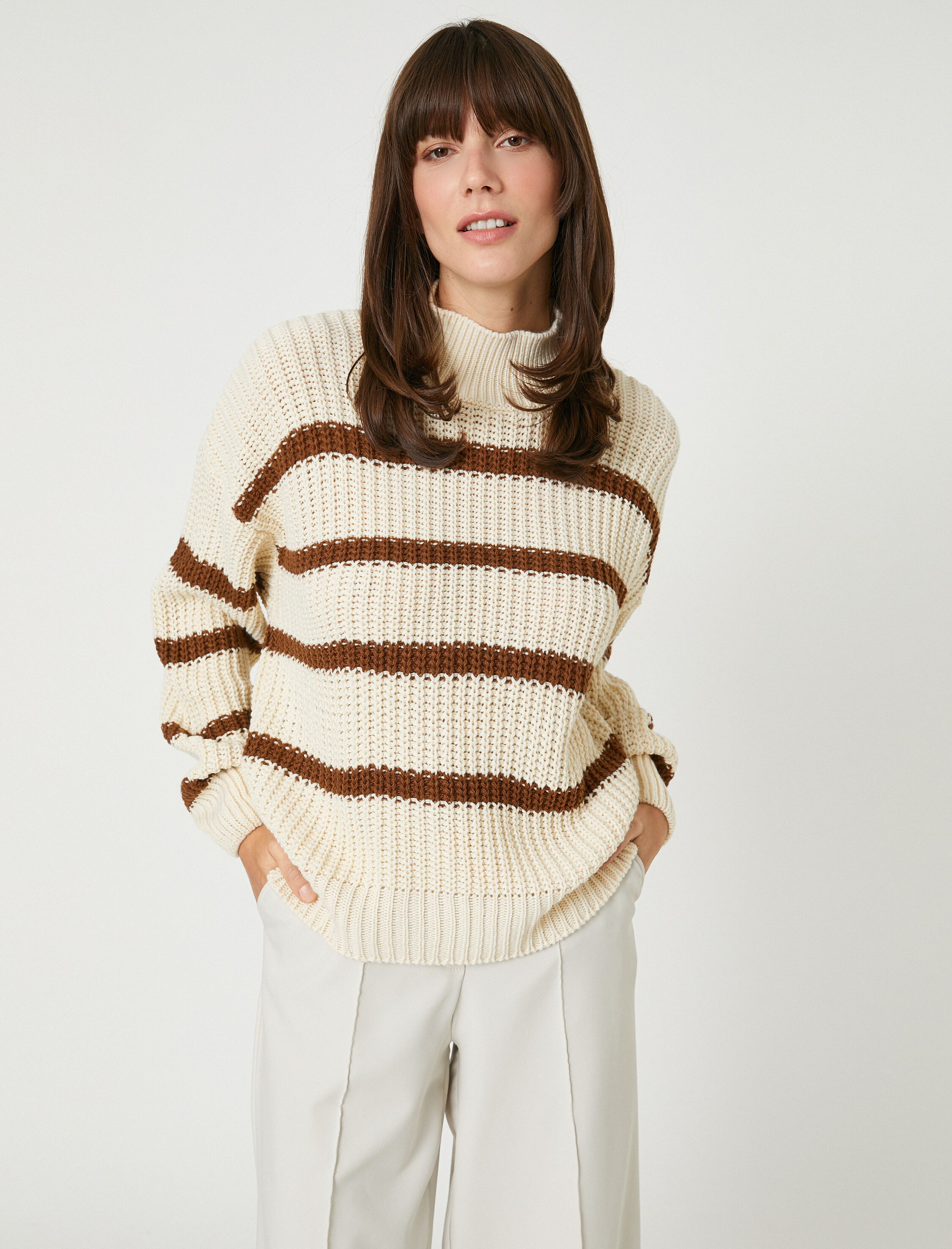   Oversize Örgü Kazak Yarım Balıkçı Yaka