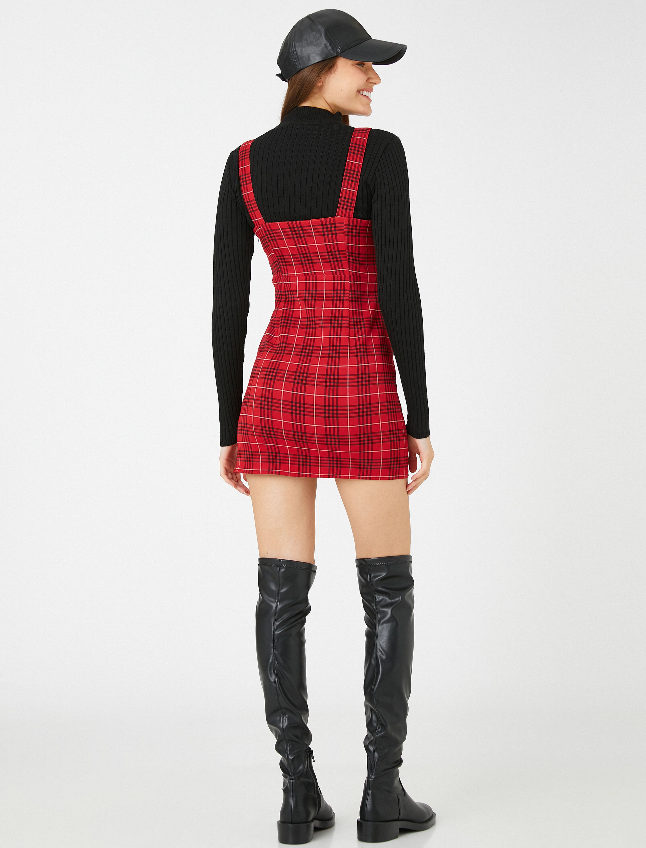   Salopet Elbise Jile Kareli Askılı Yırtmaç Detaylı