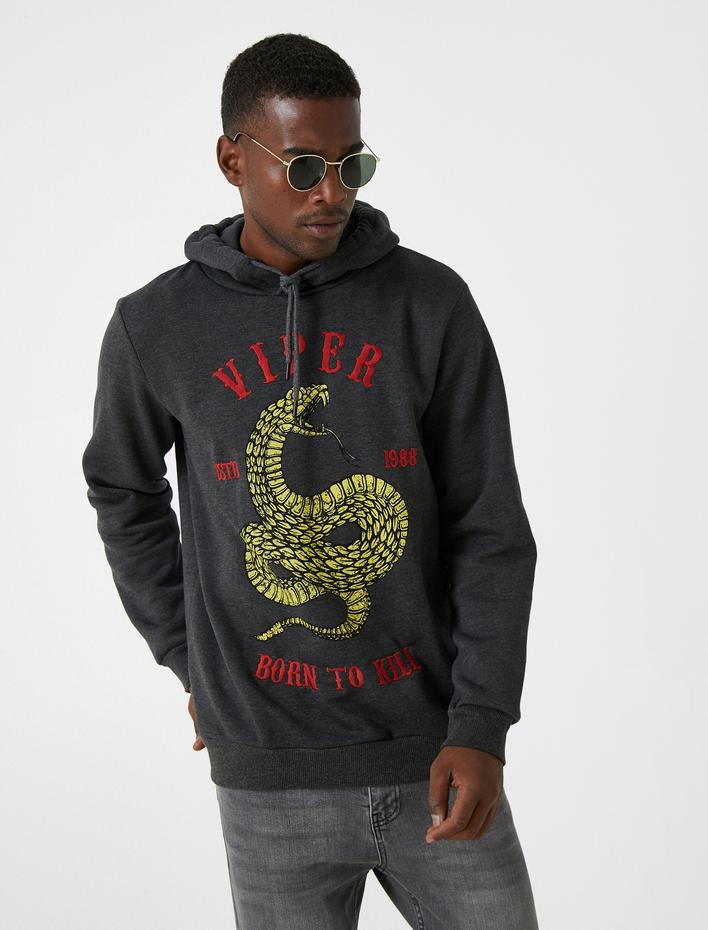  Yılan Baskılı Kapşonlu Sweatshirt Şardonlu