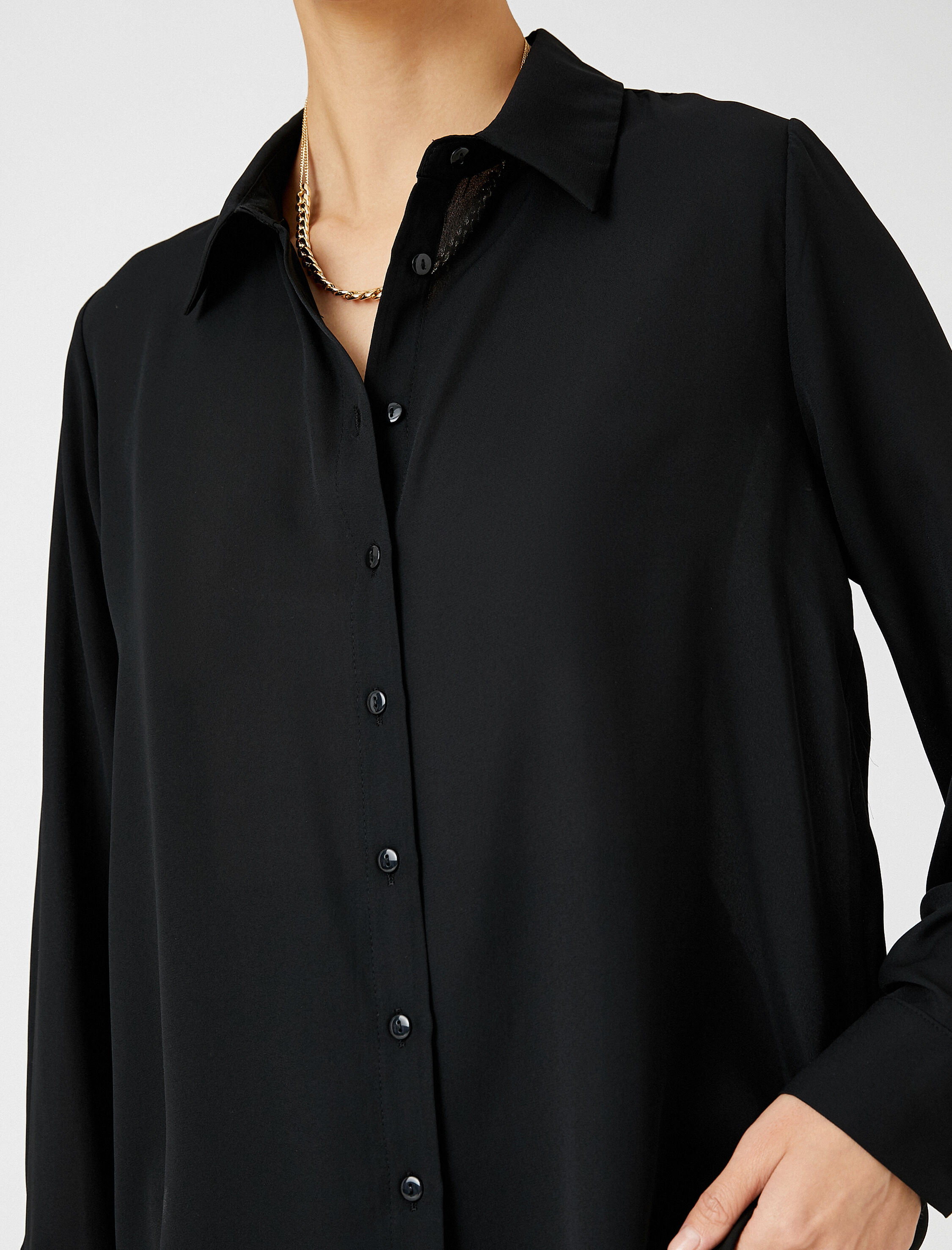   Basic Gömlek Uzun Kollu Düğmeli