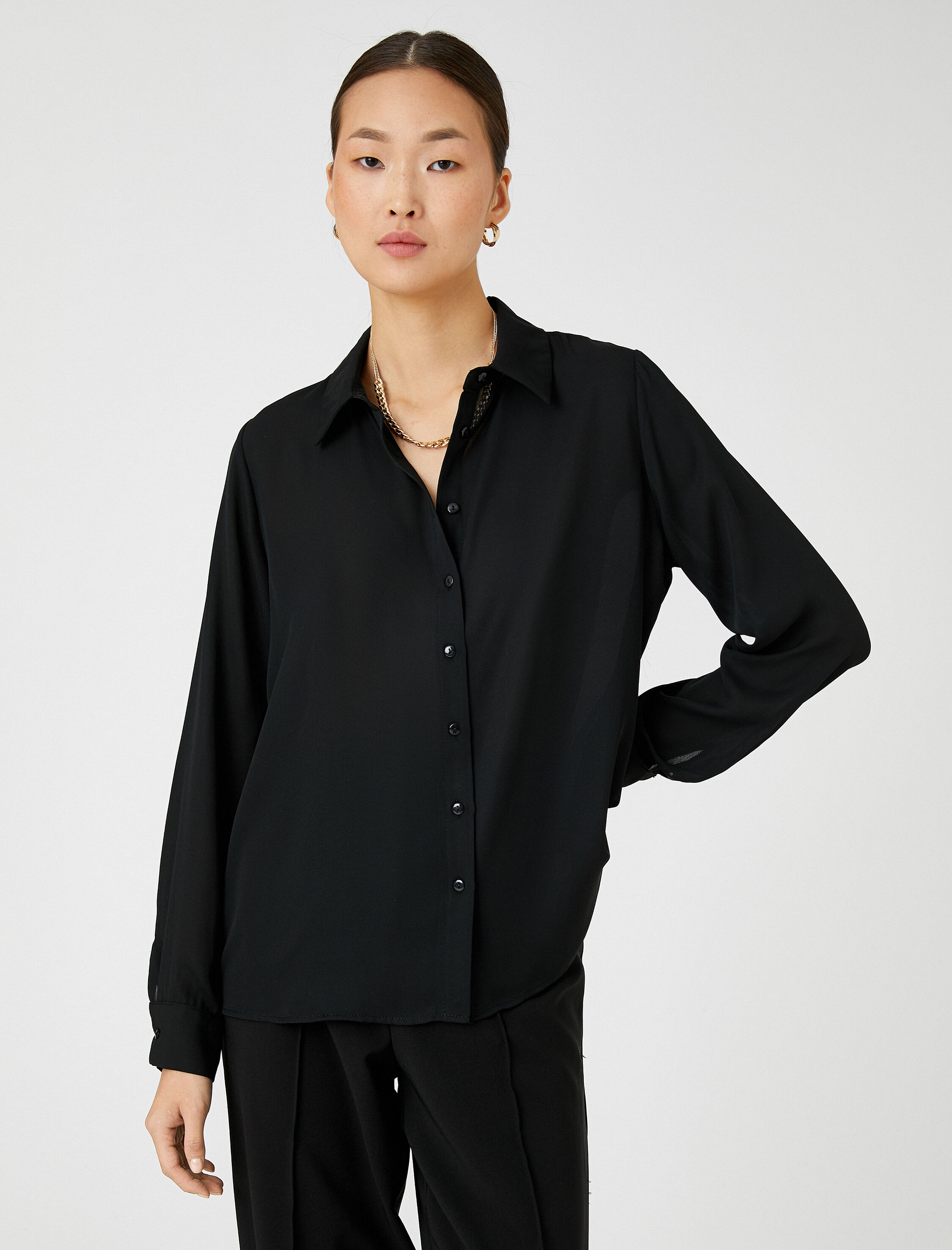   Basic Gömlek Uzun Kollu Düğmeli