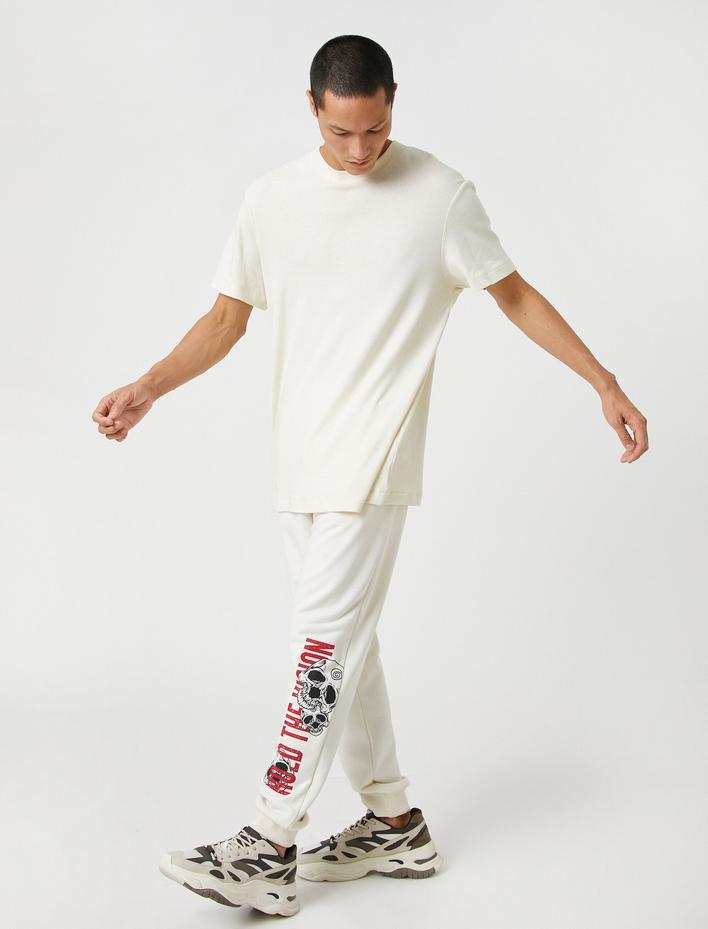  Jogger Eşofman Altı Kuru Kafa Baskılı Beli Bağcıklı Cepli Şardonlu