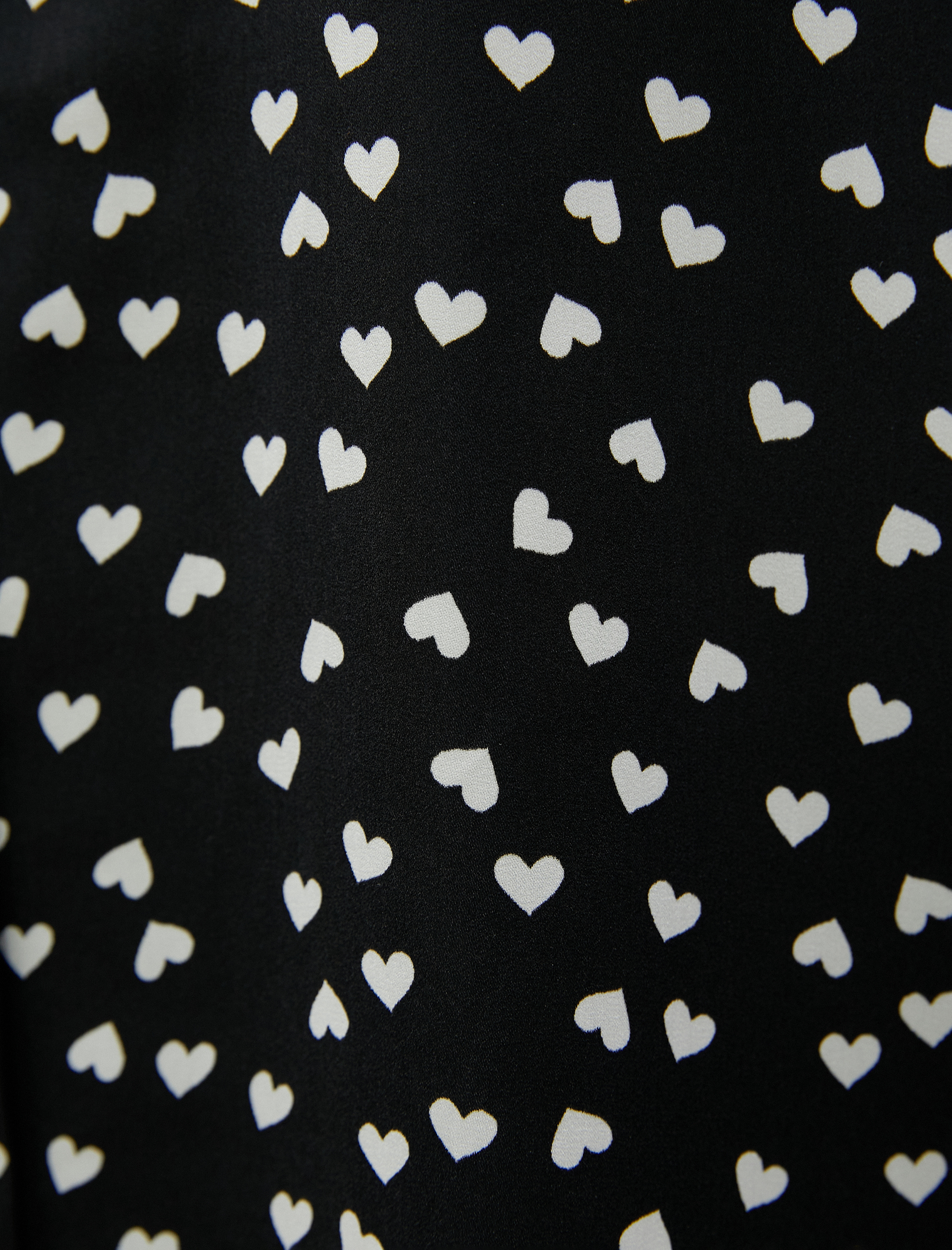   Kalpli Saten Gömlek Uzun Kollu