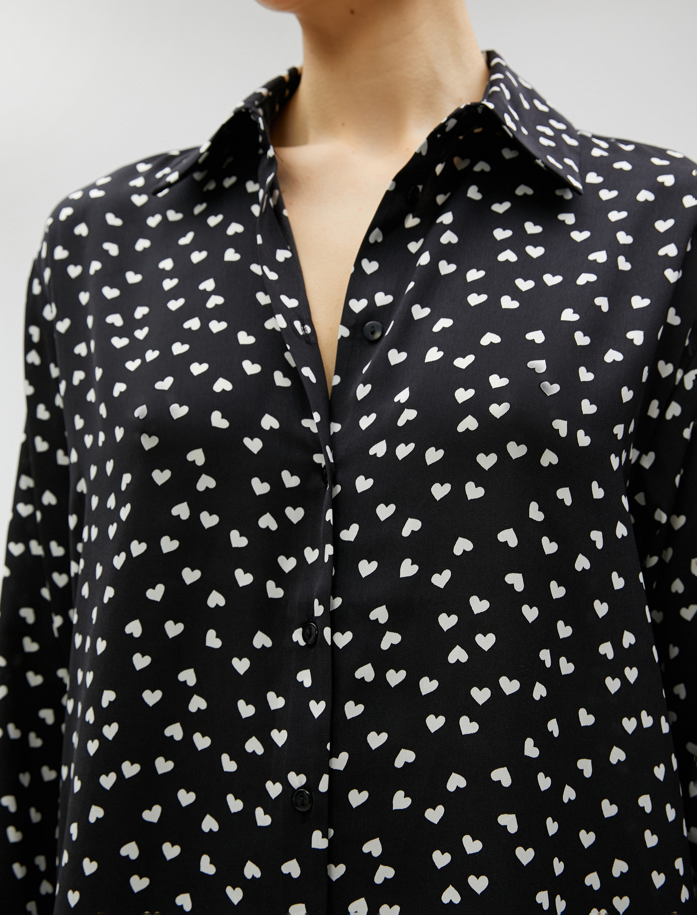   Kalpli Saten Gömlek Uzun Kollu