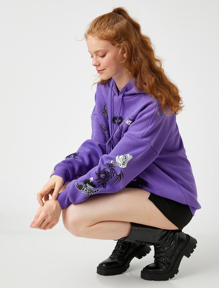  Oversize Anime Sweatshirt Uzun Kollu İçi Polarlı