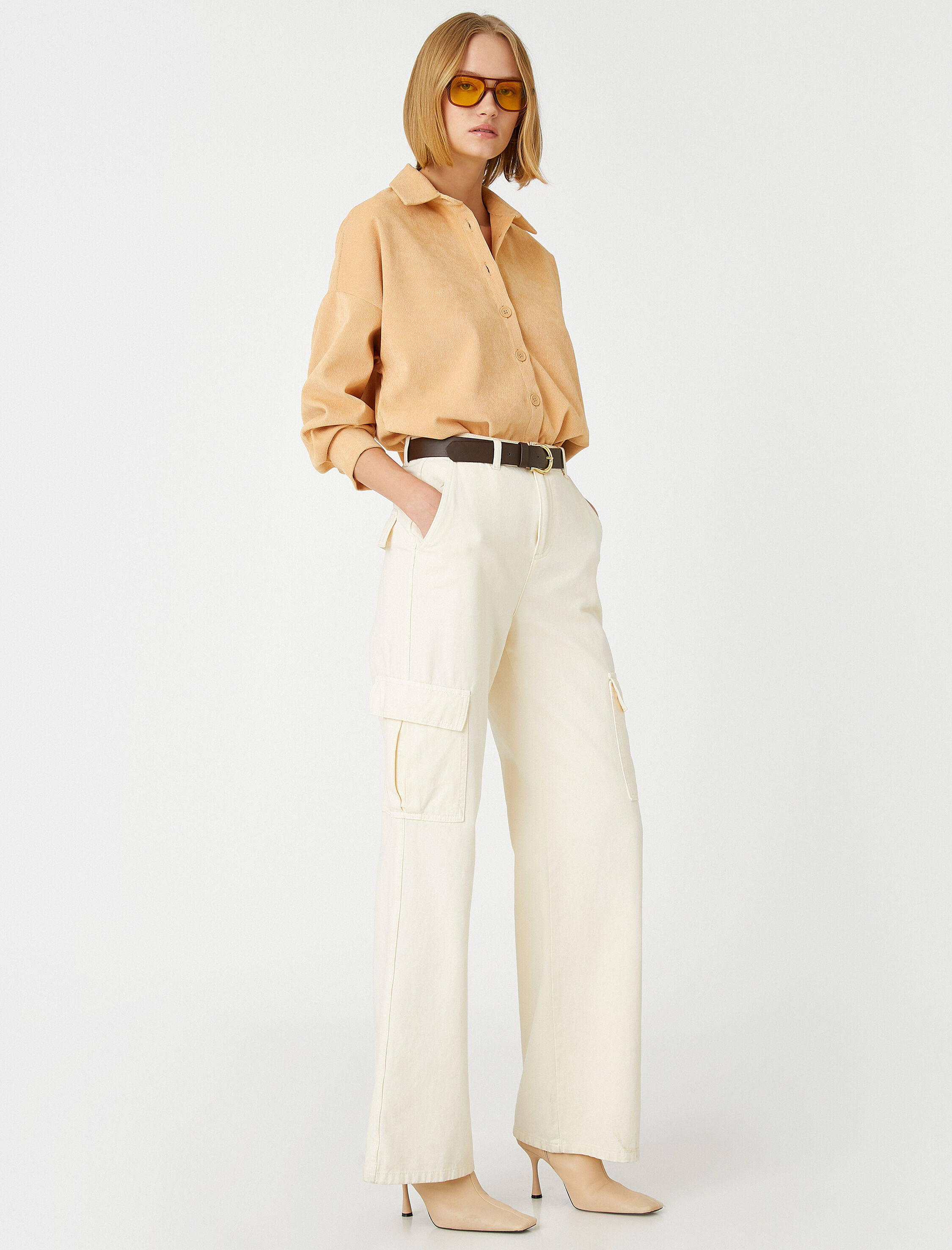   Düğmeli Kadife Gömlek