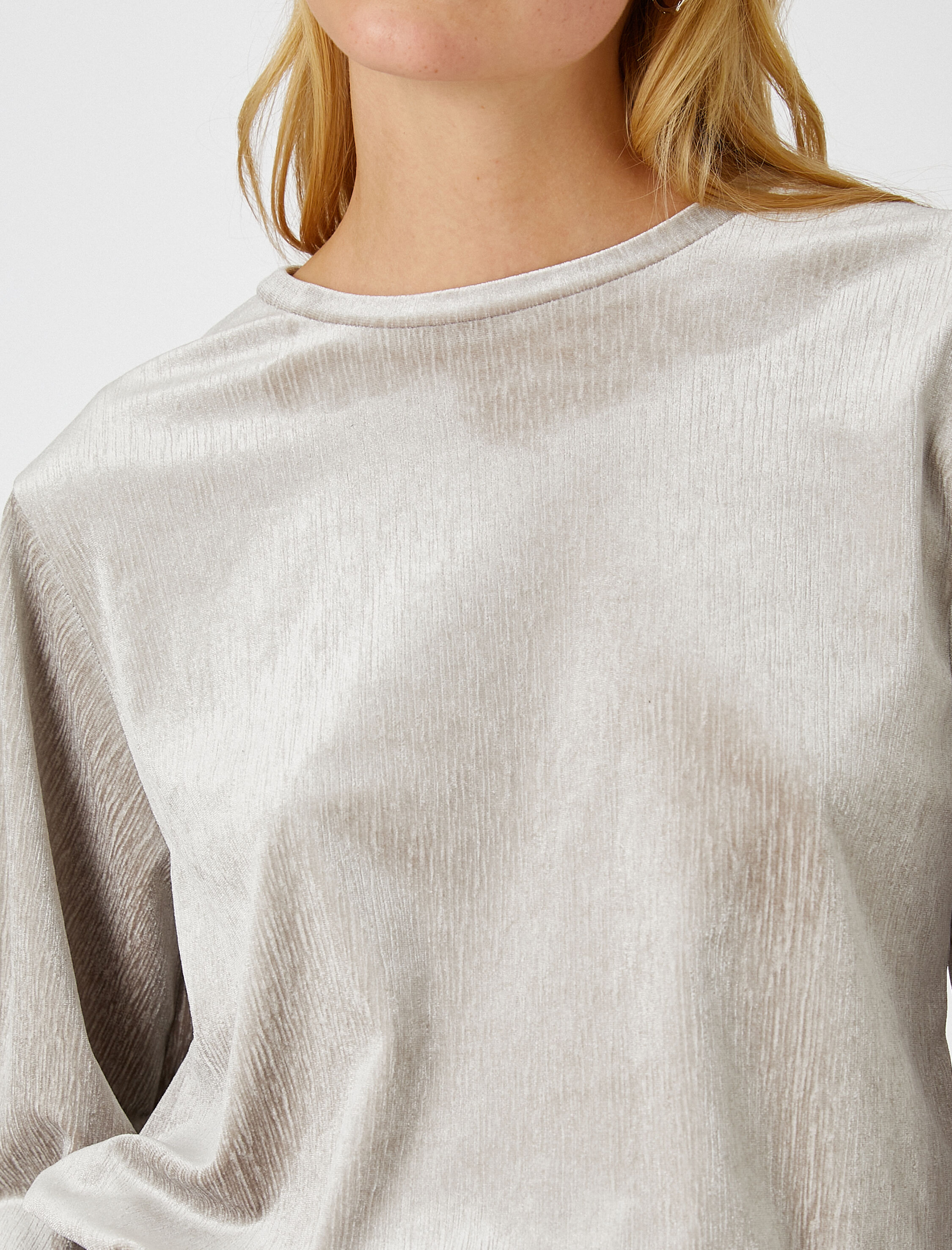   Kadife Bluz Balon Kollu