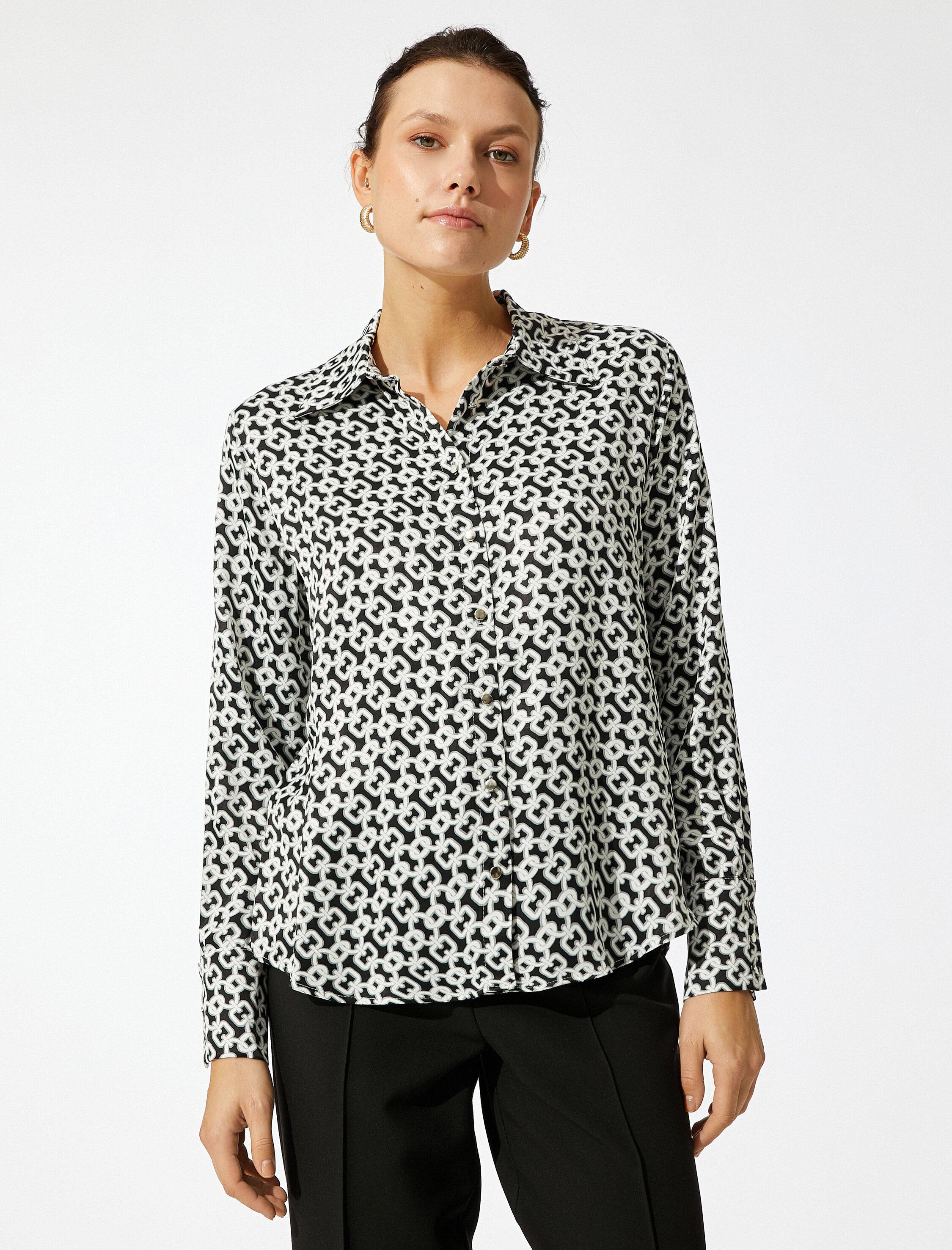   Uzun Kollu Zincir Desenli Gömlek