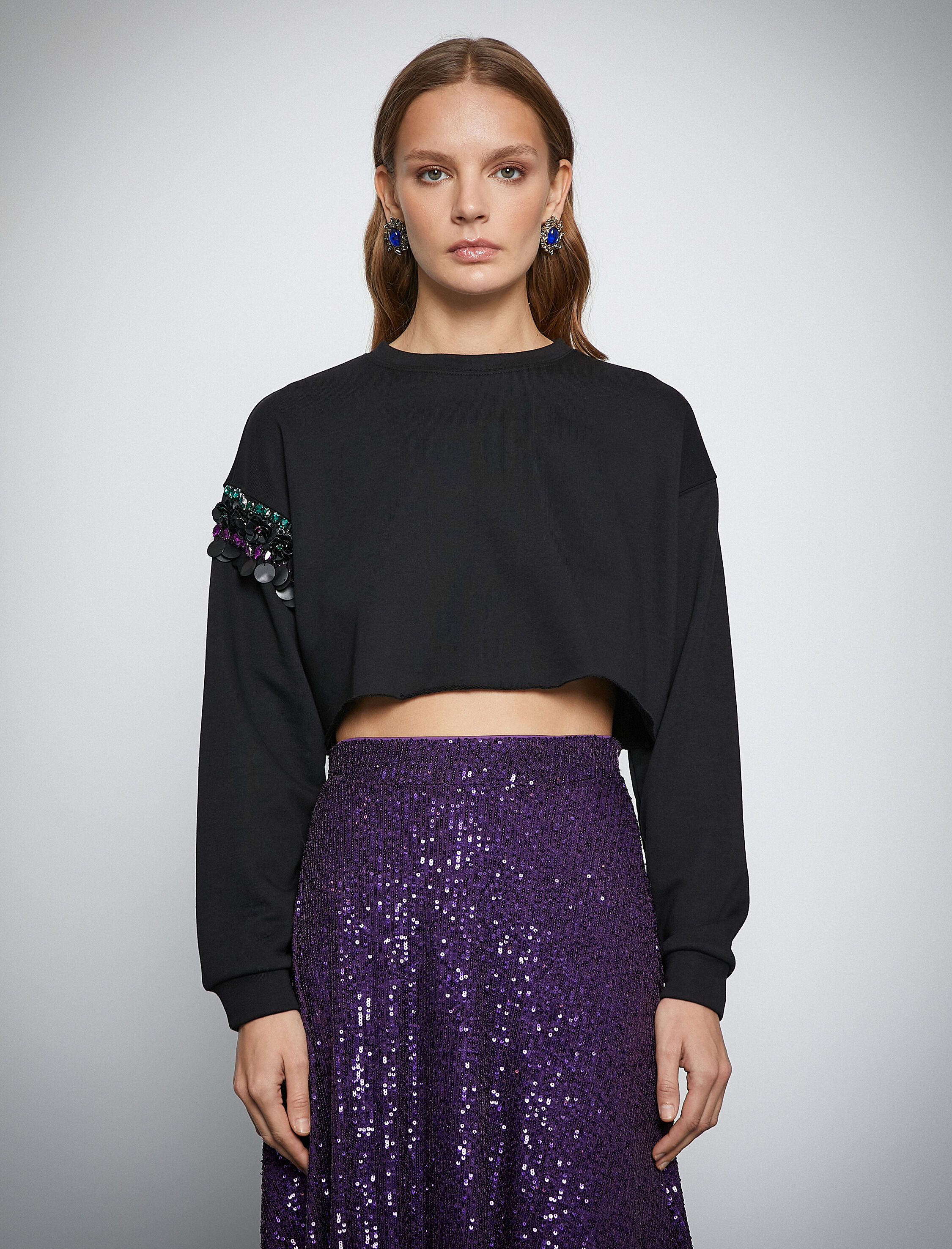   Melis Ağazat X Koton - Pul Detaylı Crop Sweatshirt