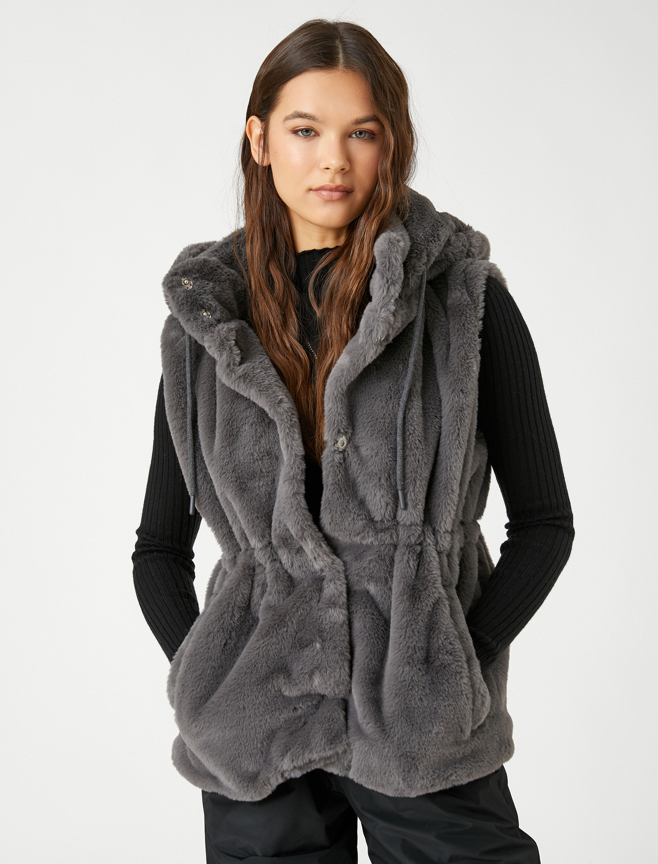   Peluş Ceket Kapüşonlu Kolsuz Bel Detaylı Cepli Dik Yaka