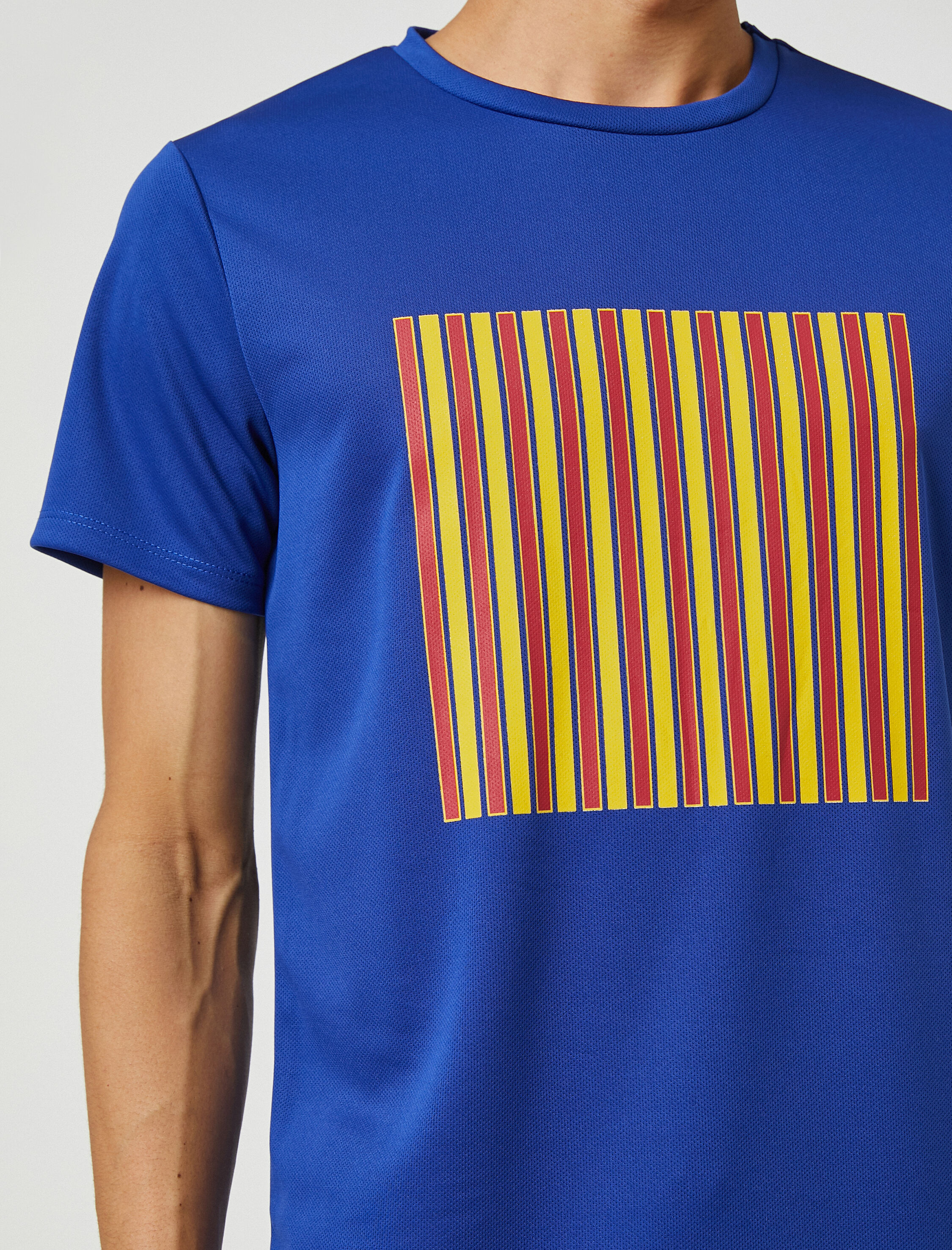   Spor Tişört Şerit Baskılı Bisiklet Yaka Nefes Alan Kumaş