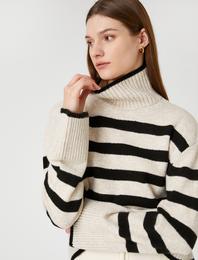 Oversize Crop Balıkçı Yaka Kazak Triko