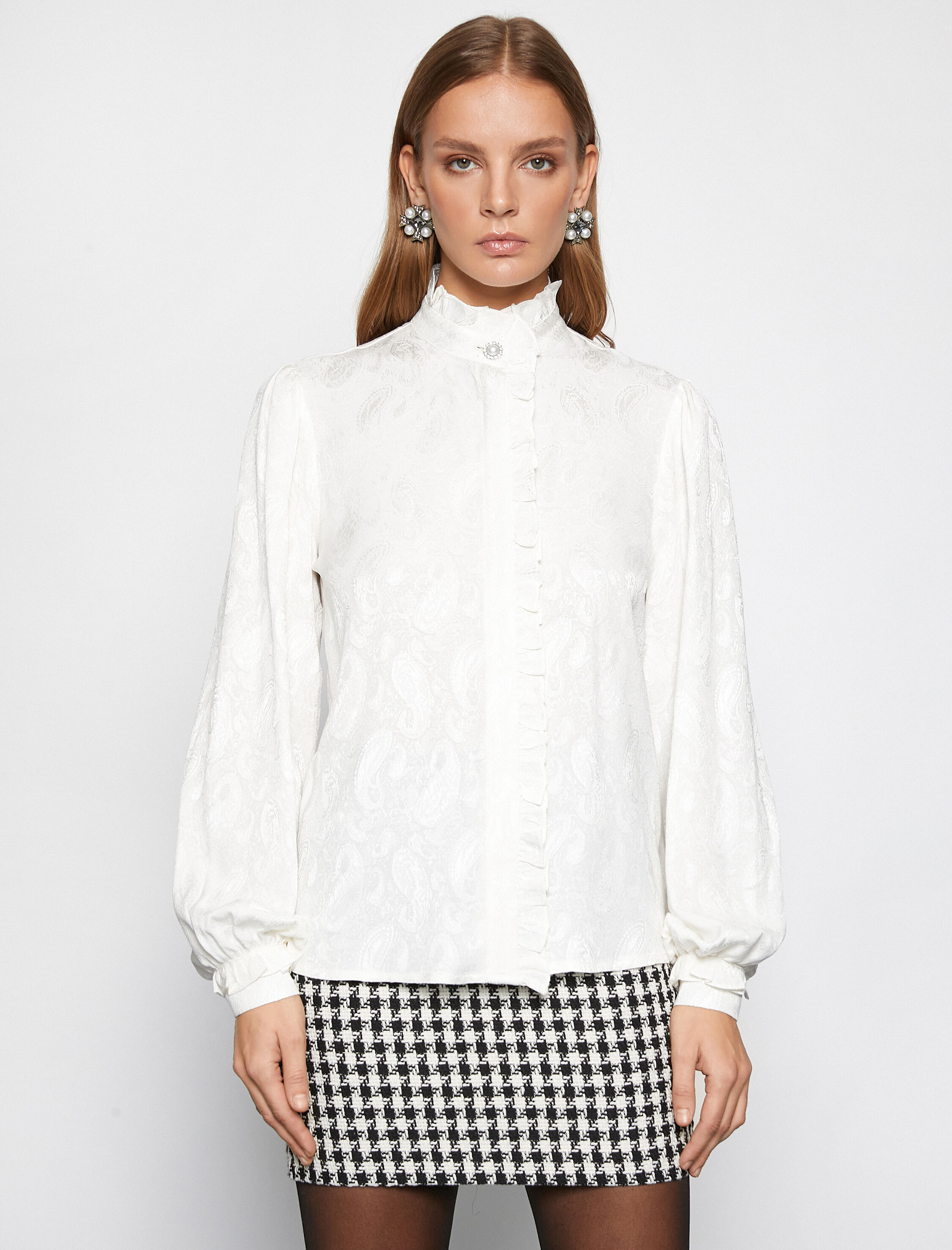   Melis Ağazat X Koton - Jakarlı Dik Yaka Gömlek