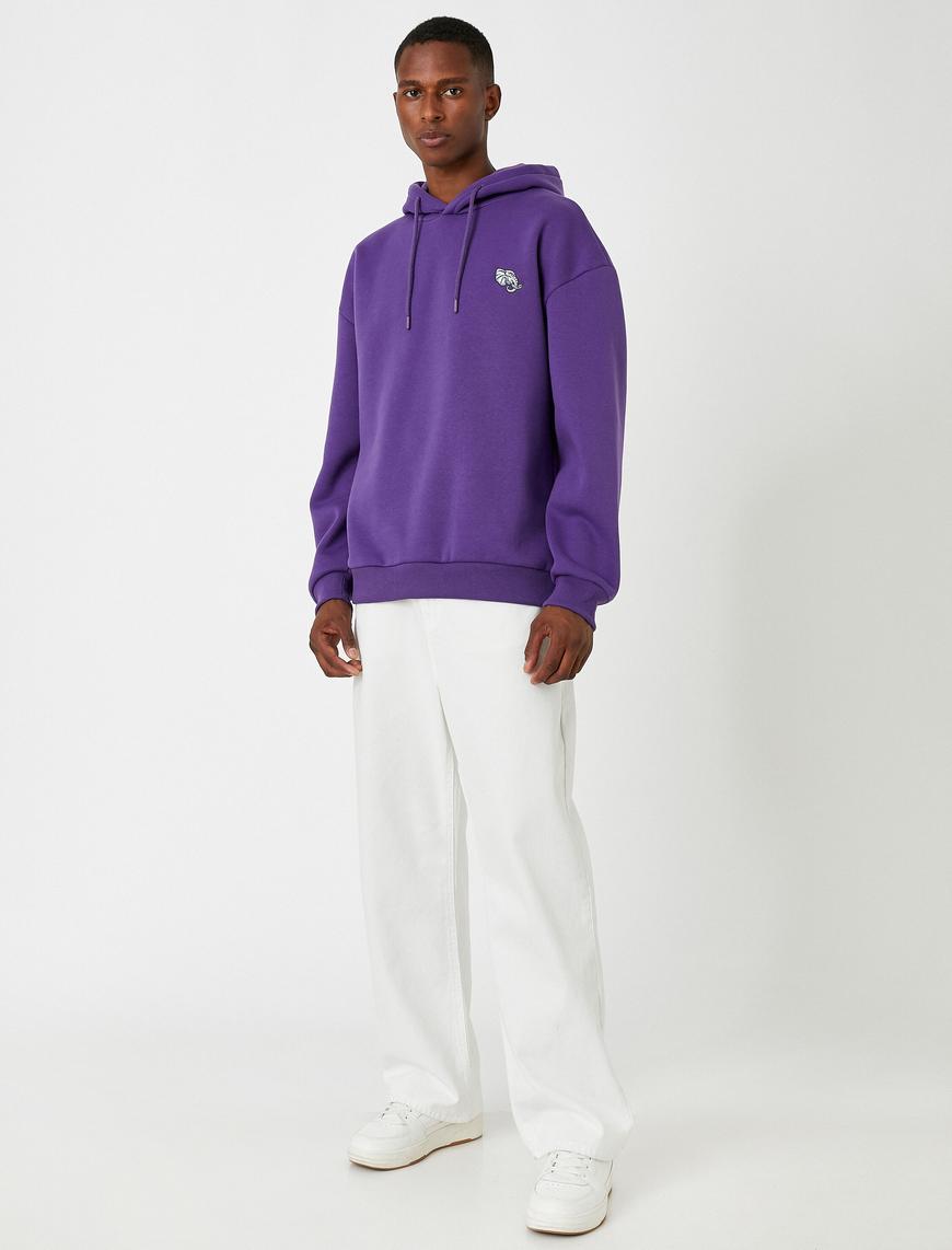   İşlemeli Kapşonlu Sweatshirt Şardonlu