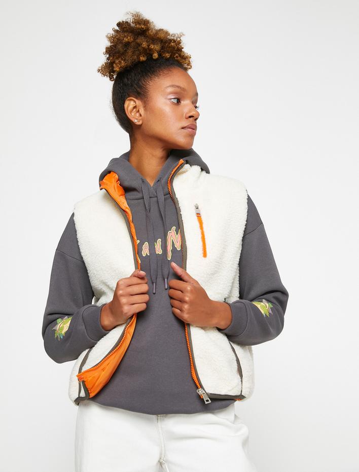  Peluş Yelek Fermuarlı Detaylı Dik Yaka