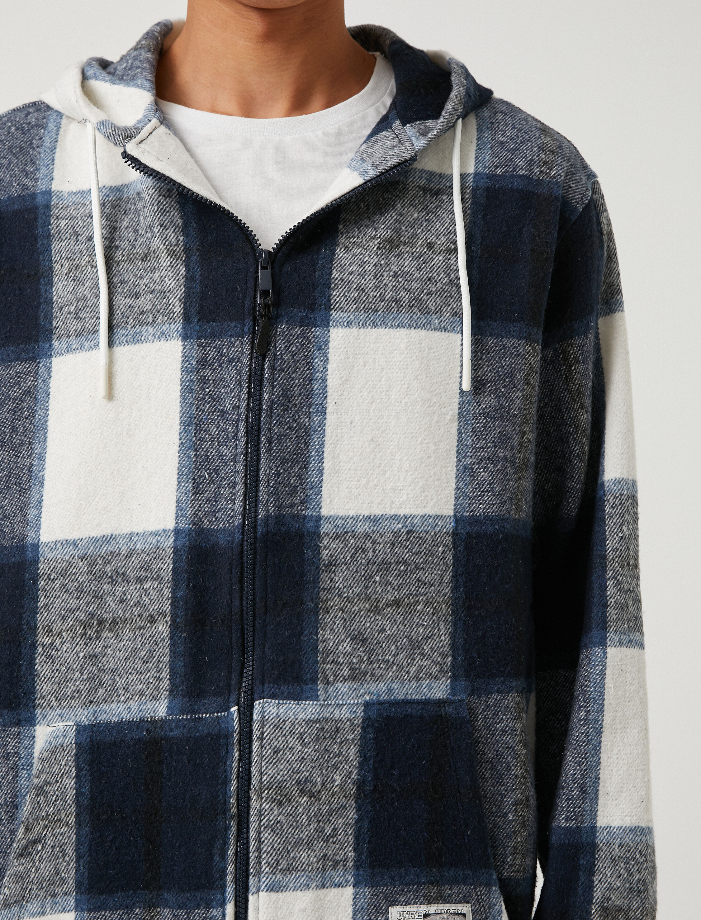   Ekoseli Desenli Sweatshirt Kapşonlu Cep Detaylı Fermuarlı