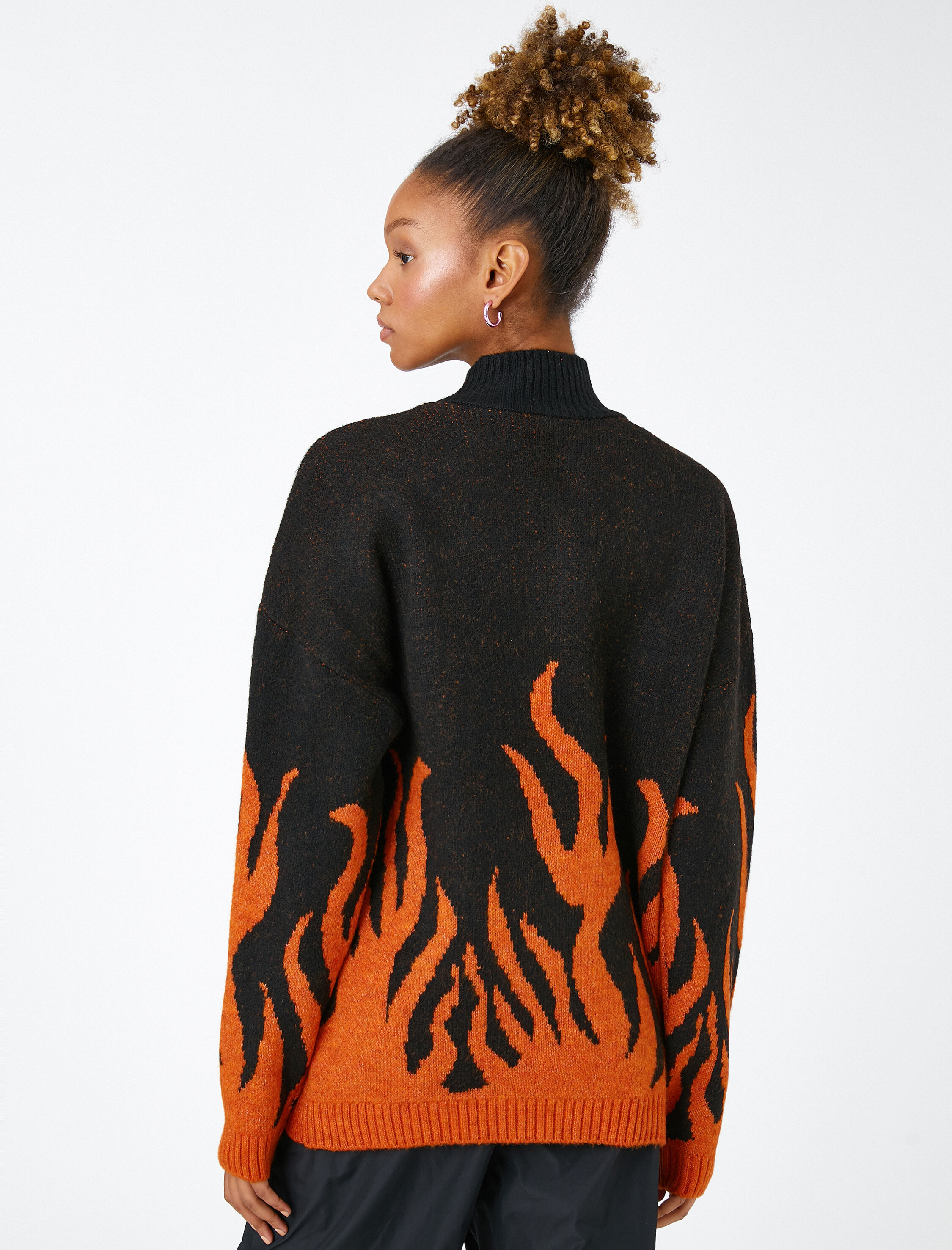   Dik Yaka Triko Kazak Desenli Uzun Kollu