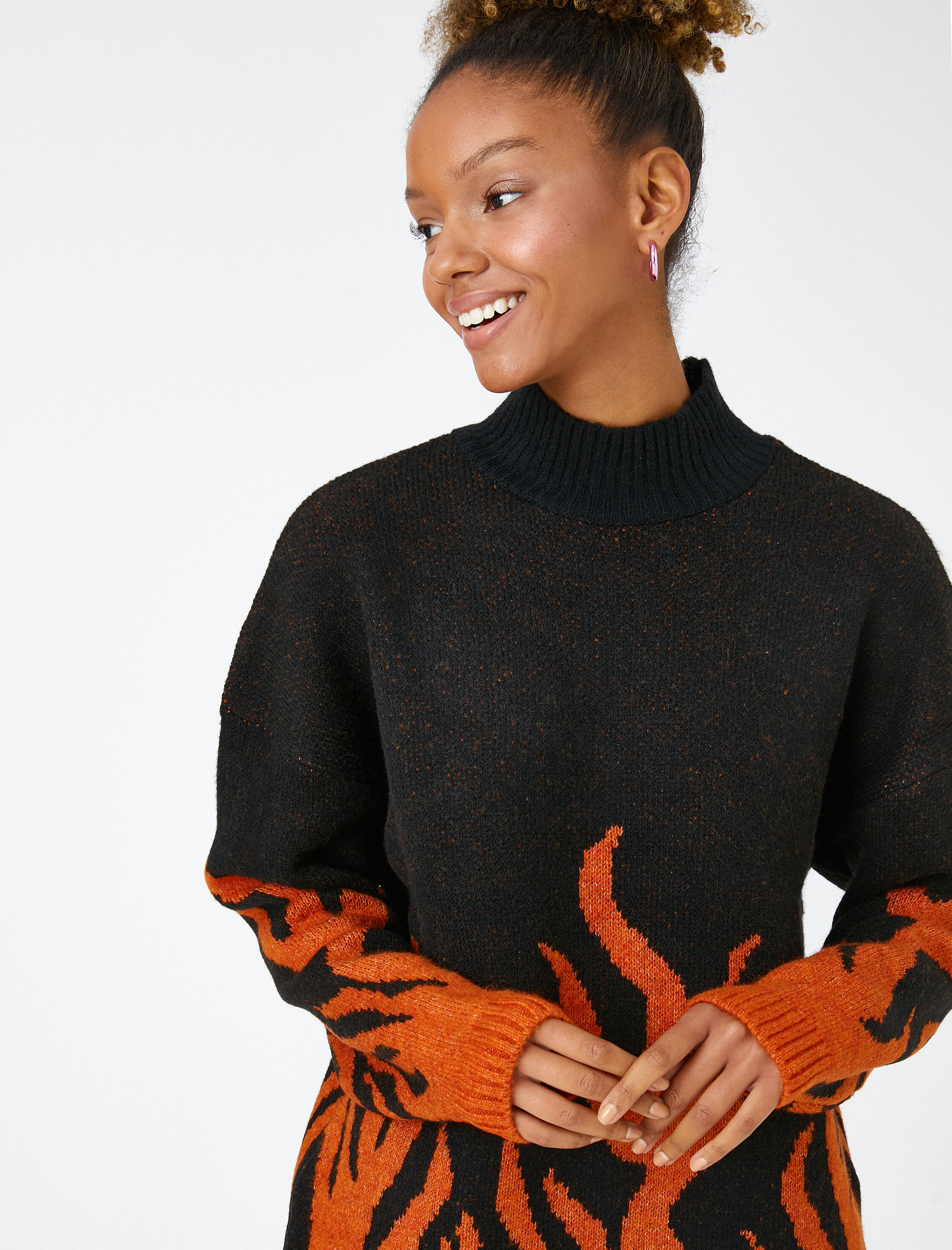   Dik Yaka Triko Kazak Desenli Uzun Kollu