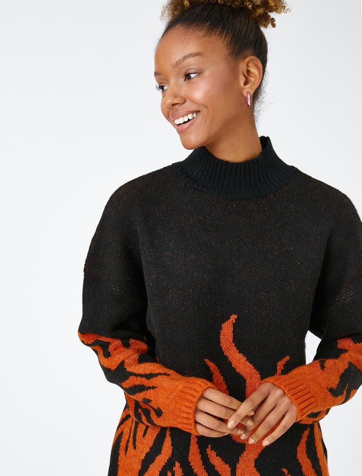  Dik Yaka Triko Kazak Desenli Uzun Kollu