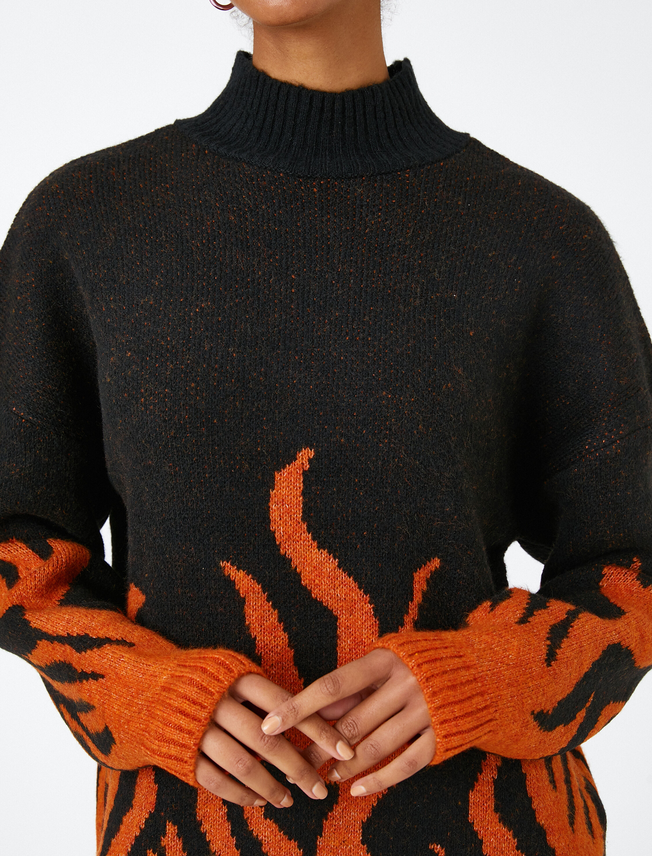   Dik Yaka Triko Kazak Desenli Uzun Kollu