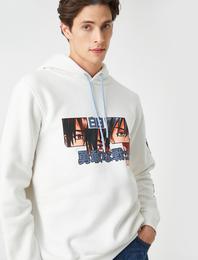 Anime Baskılı Kapşonlu Sweatshirt Şardonlu