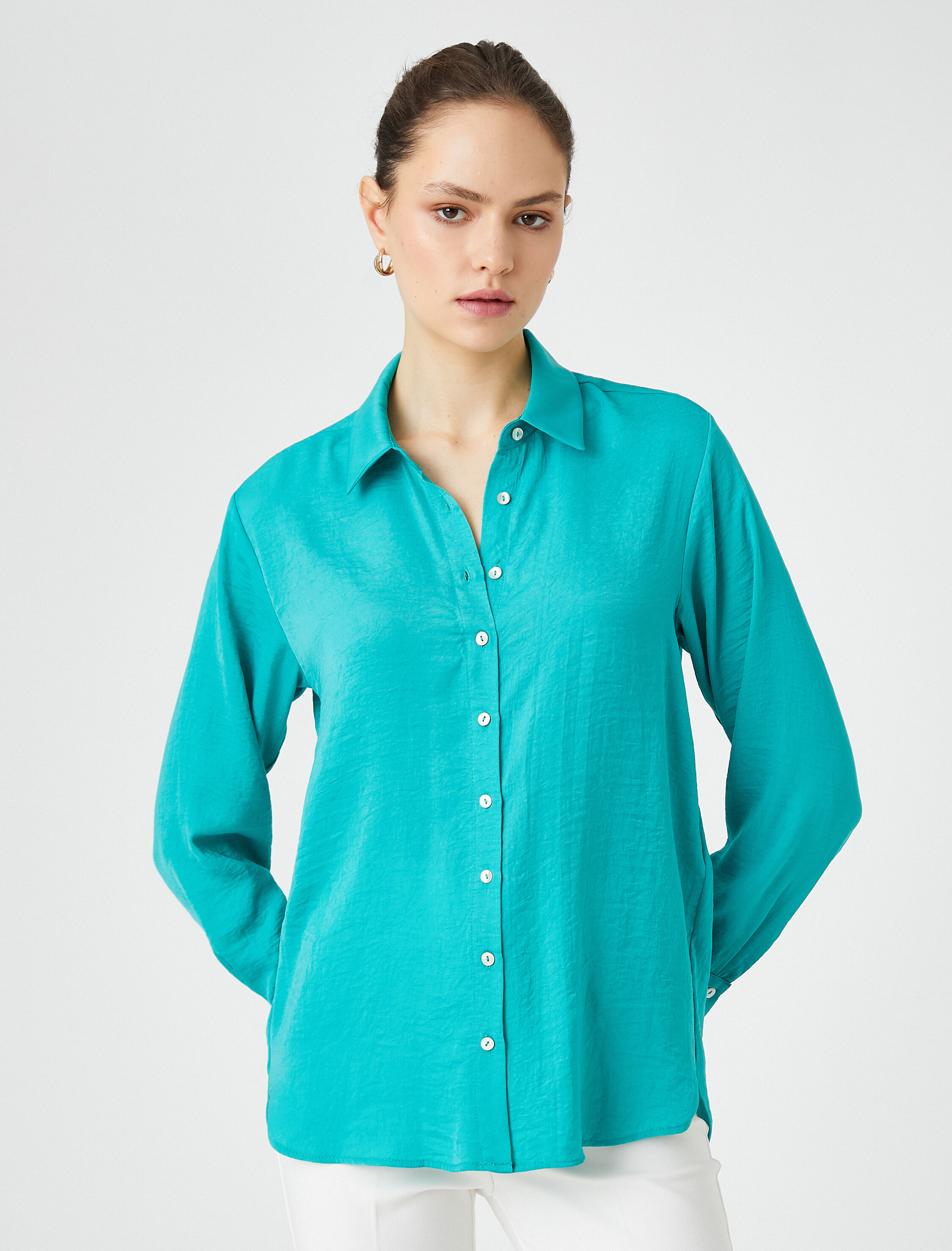   Basic Gömlek Uzun Kollu Düğmeli