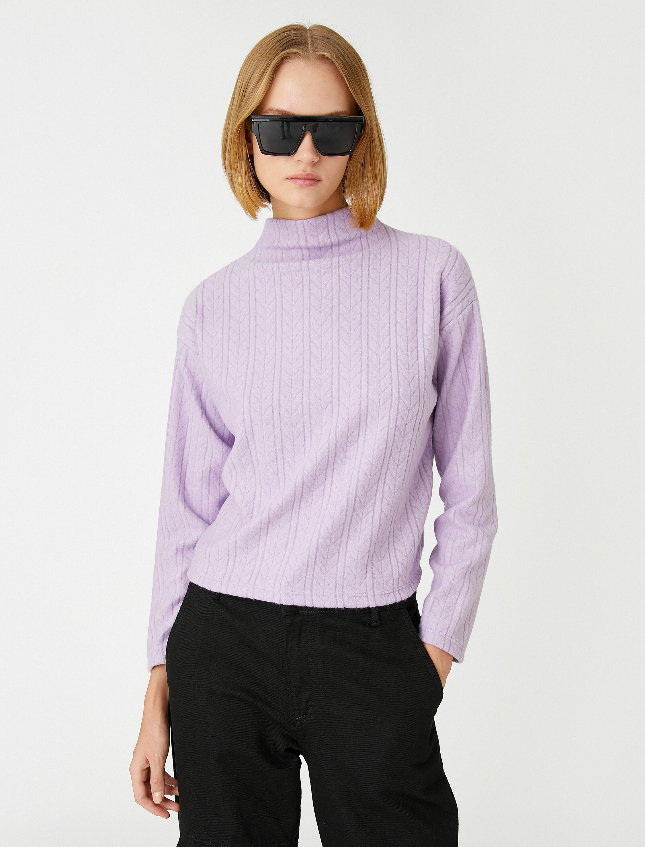   Dik Yaka Ribanalı Kazak