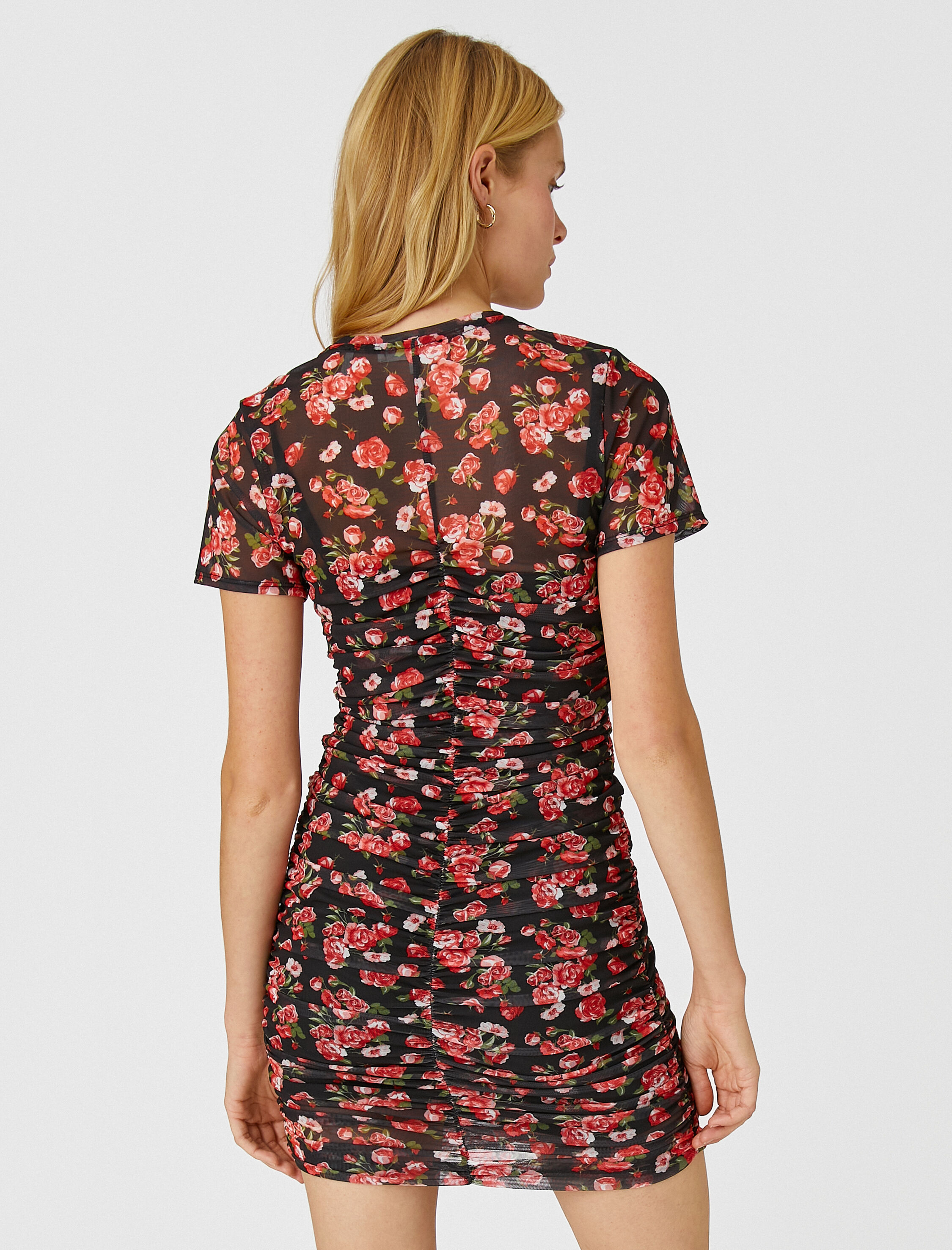   Çiçekli Mini Elbise