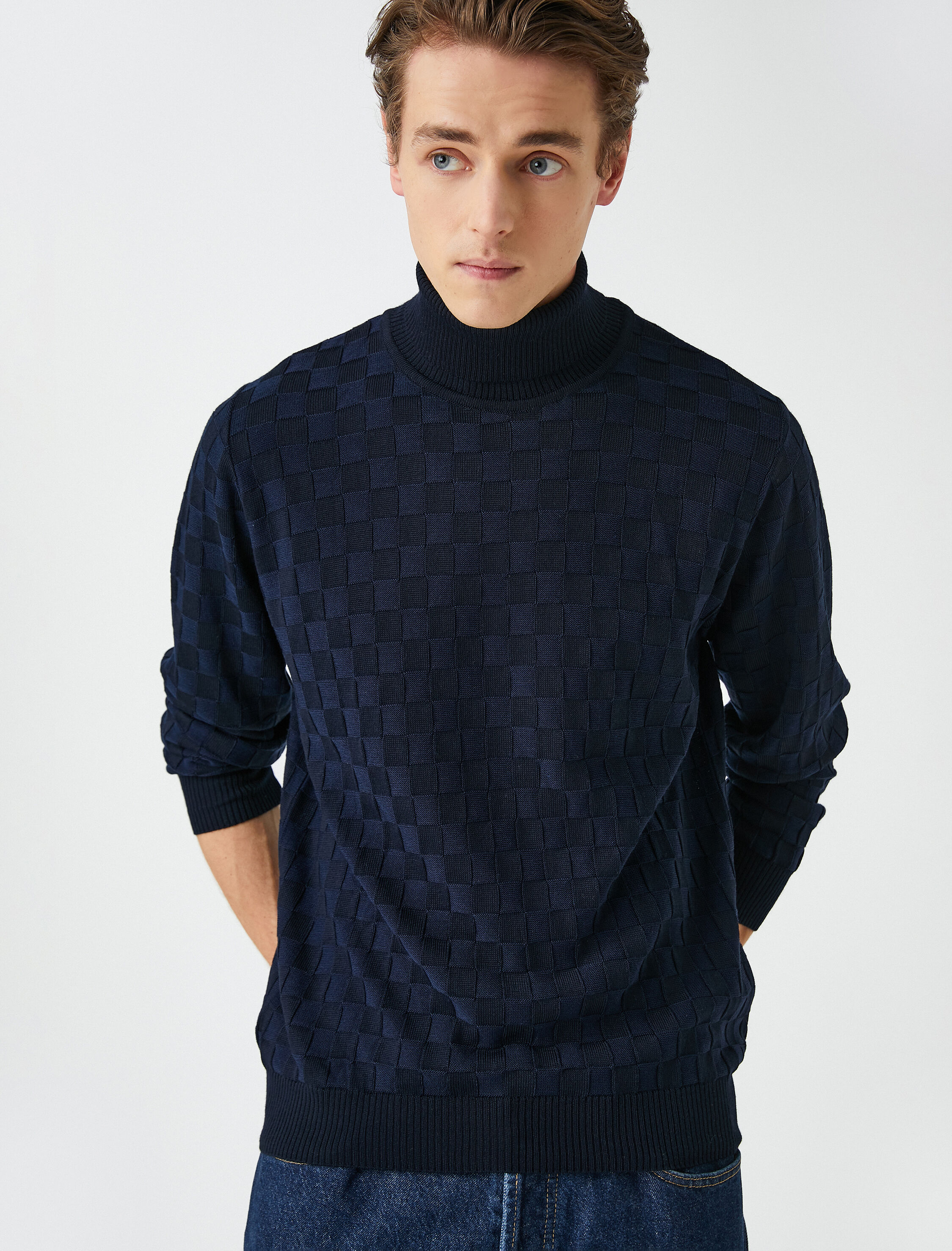   Triko Boğazlı Kazak Uzun Kollu Kareli