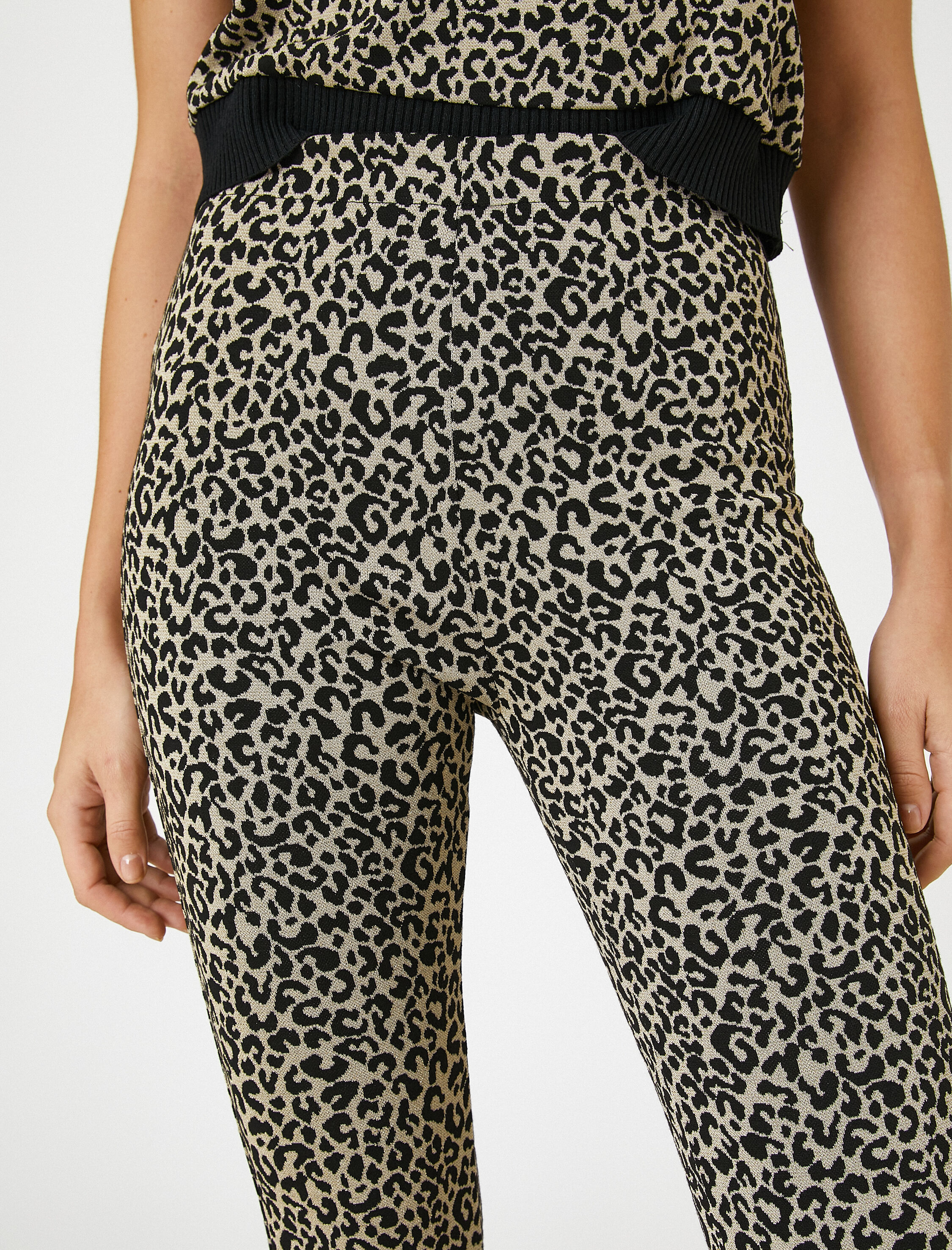   Leopar Desenli İspanyol Paça Tayt
