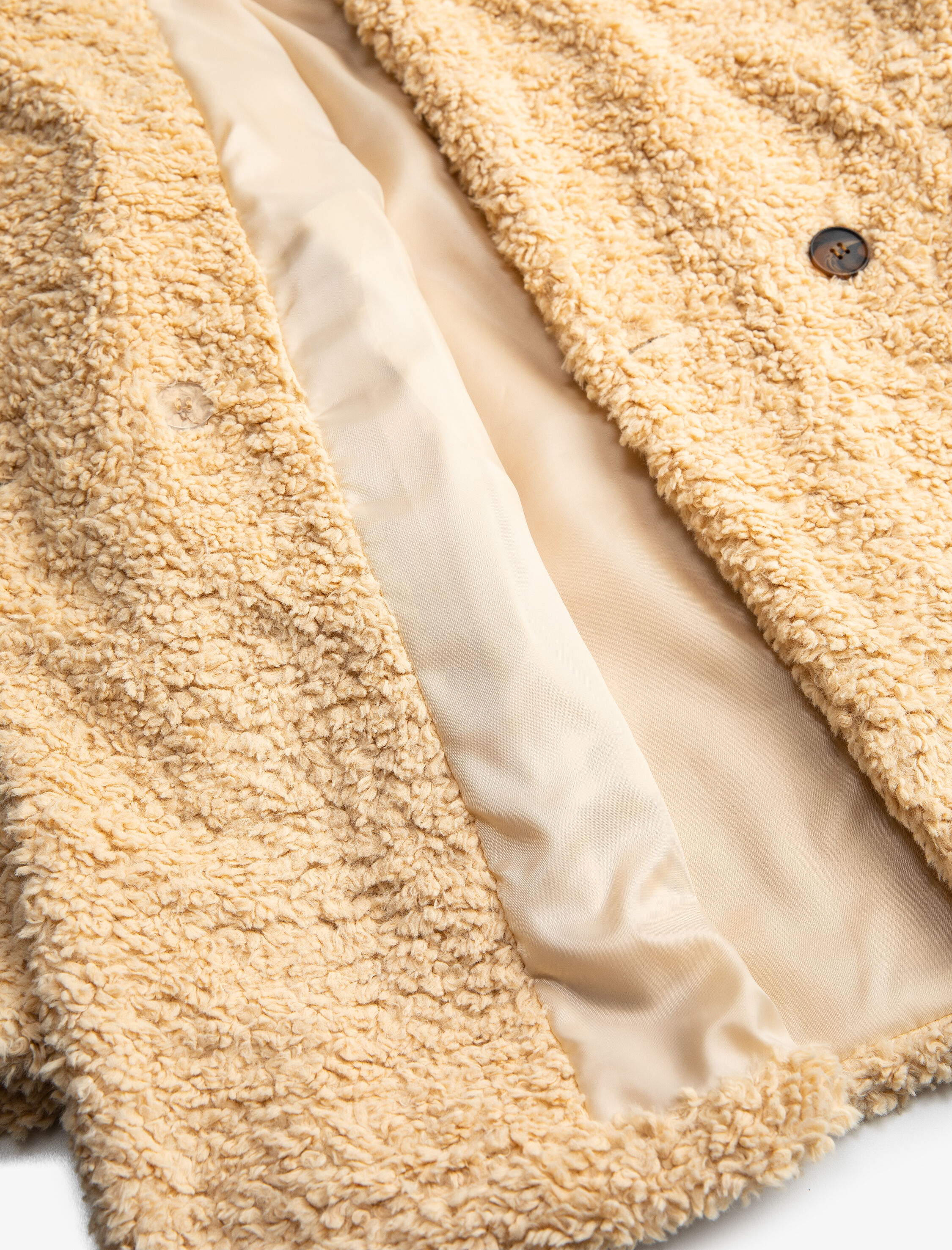   Kruvaze Oversize Peluş Kısa Kaban