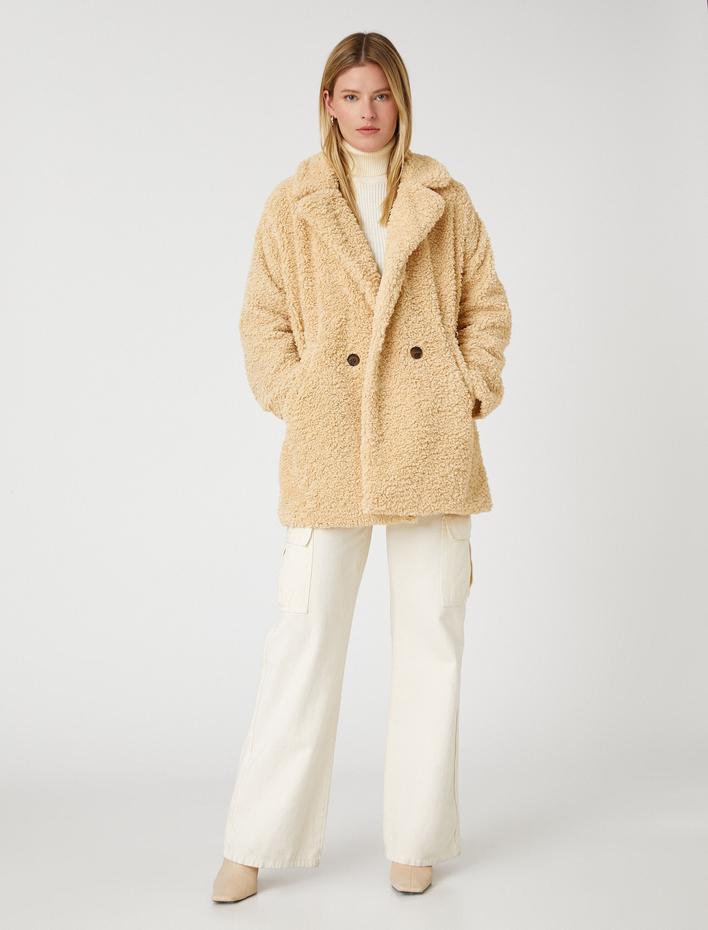  Kruvaze Oversize Peluş Kısa Kaban