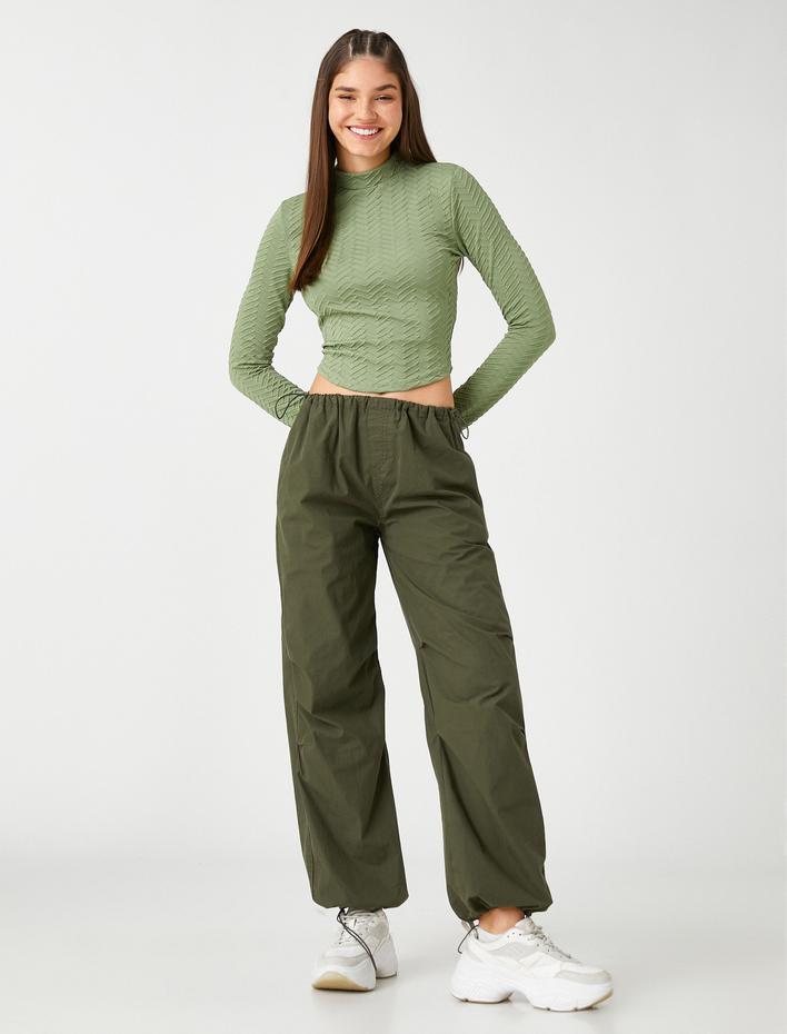  Uzun Kollu Tişört Crop Dik Yaka Dokulu