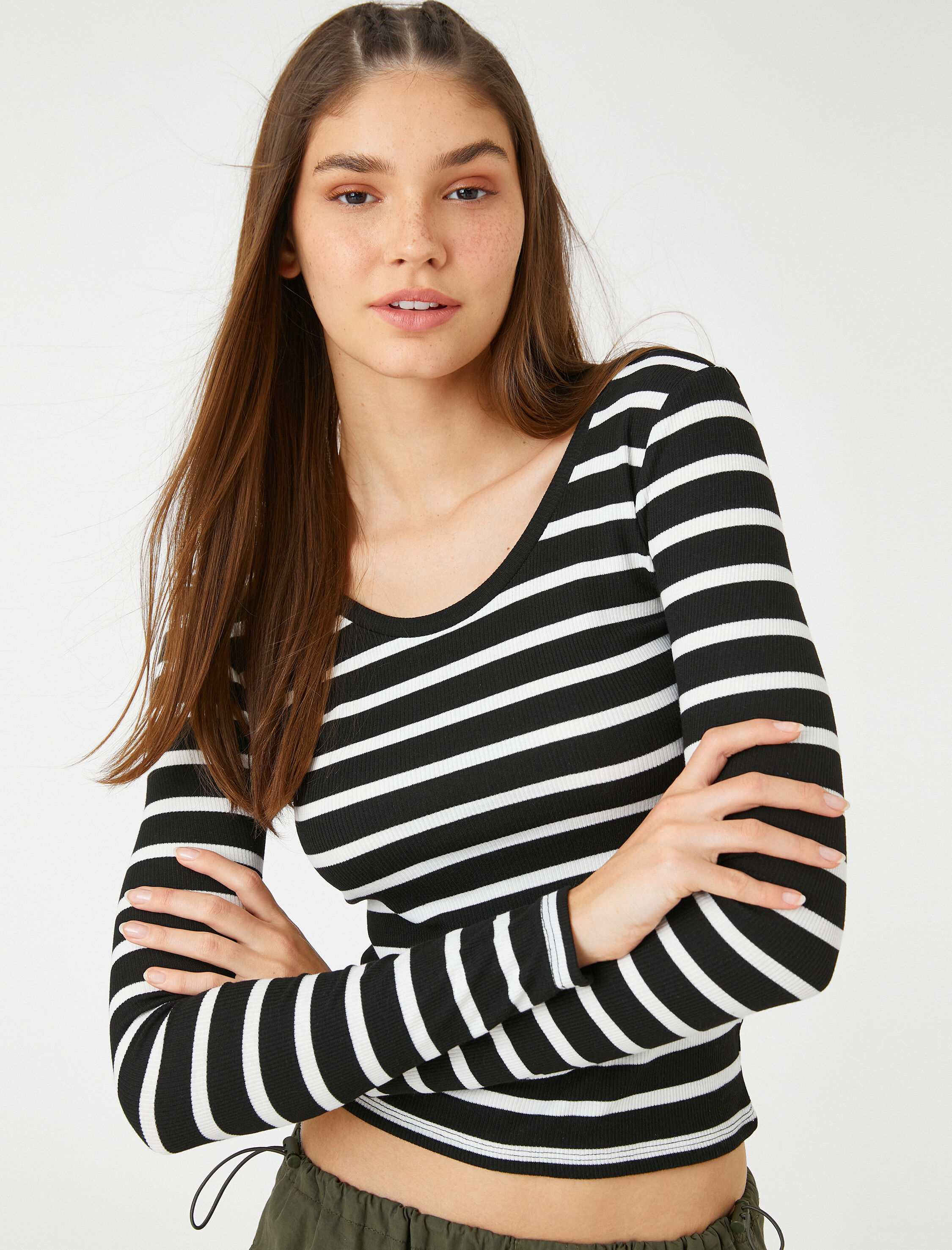   Uzun Kollu Tişört Basic Çizgili U Yaka