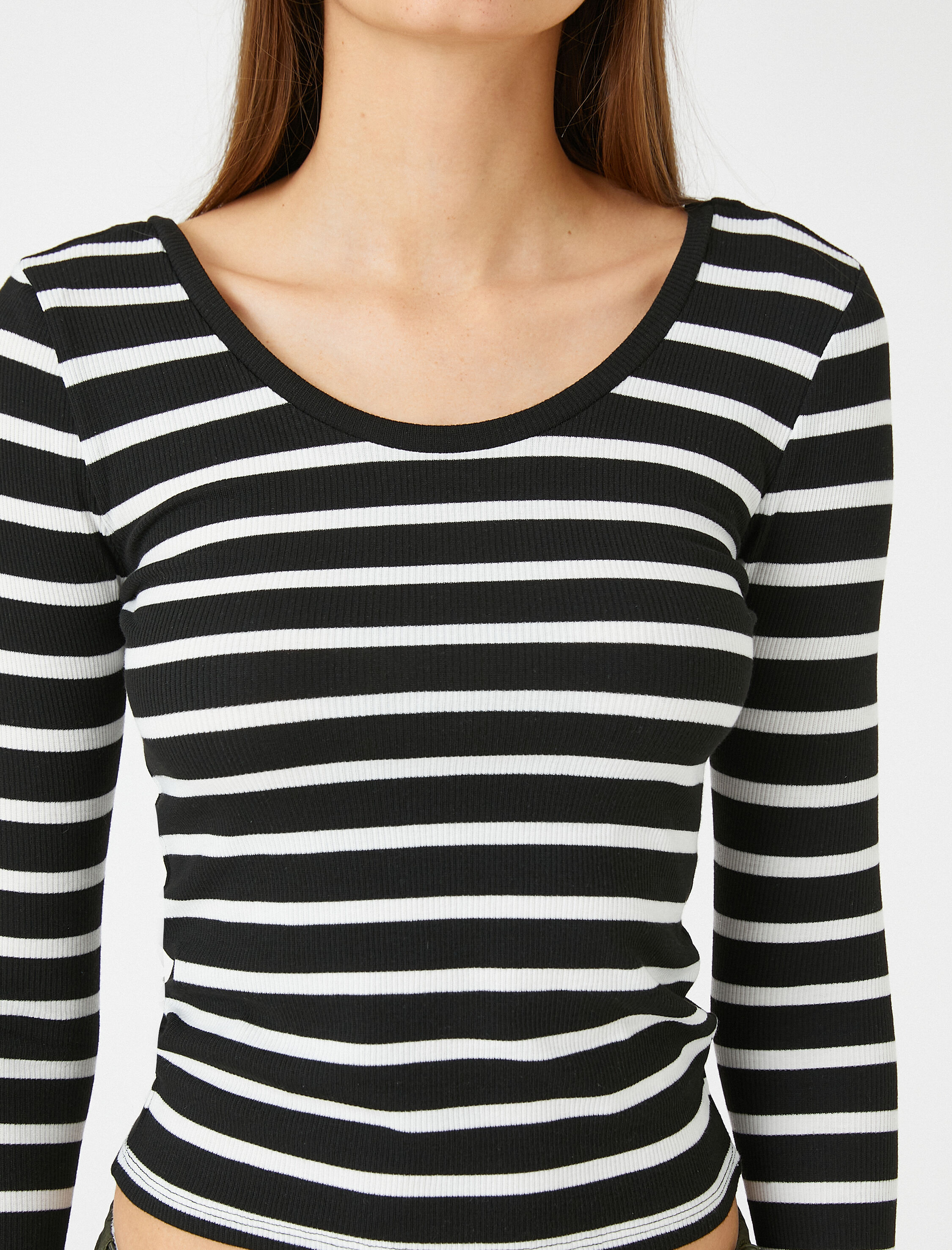   Uzun Kollu Tişört Basic Çizgili U Yaka