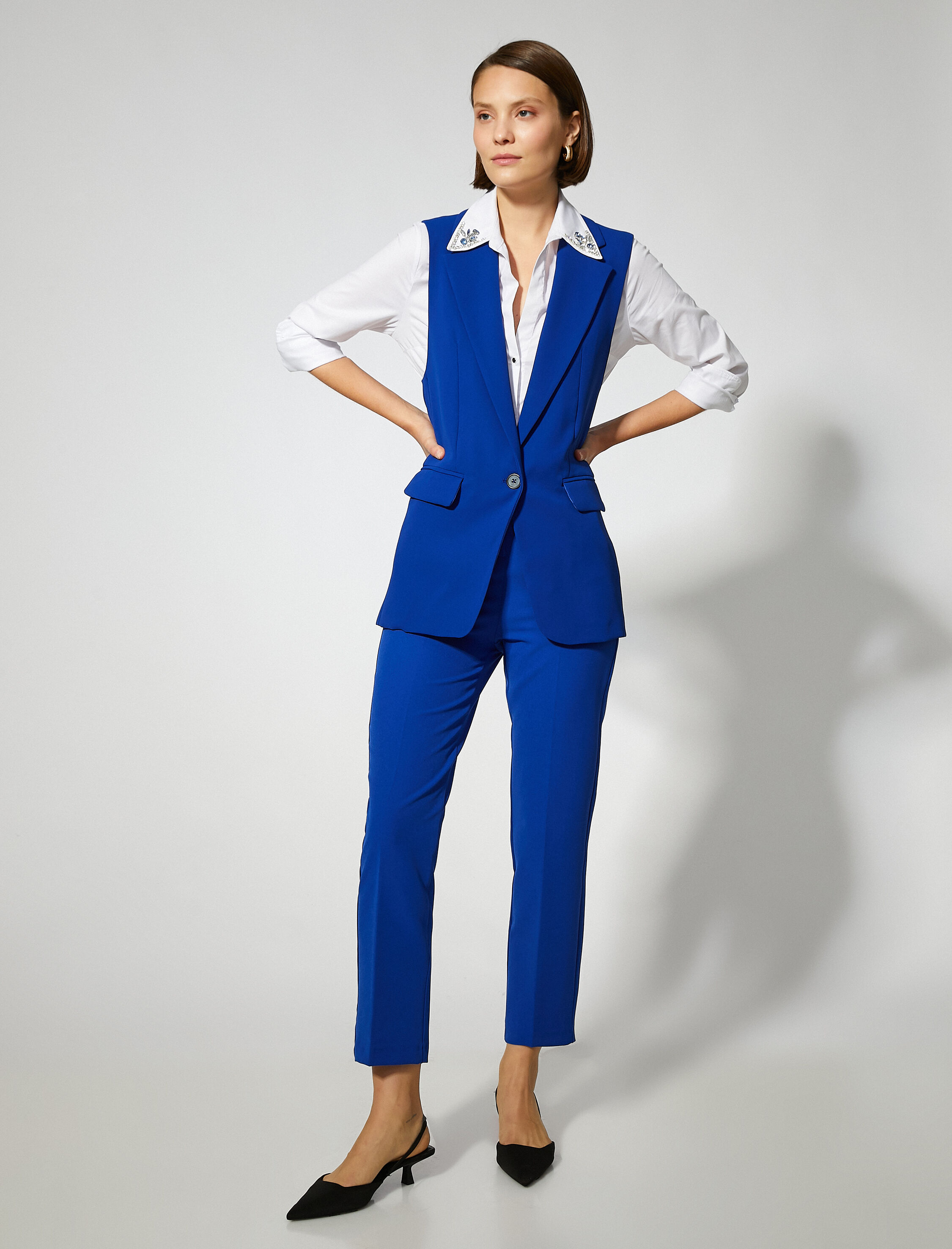 Dar Kesim Crop Pantolon