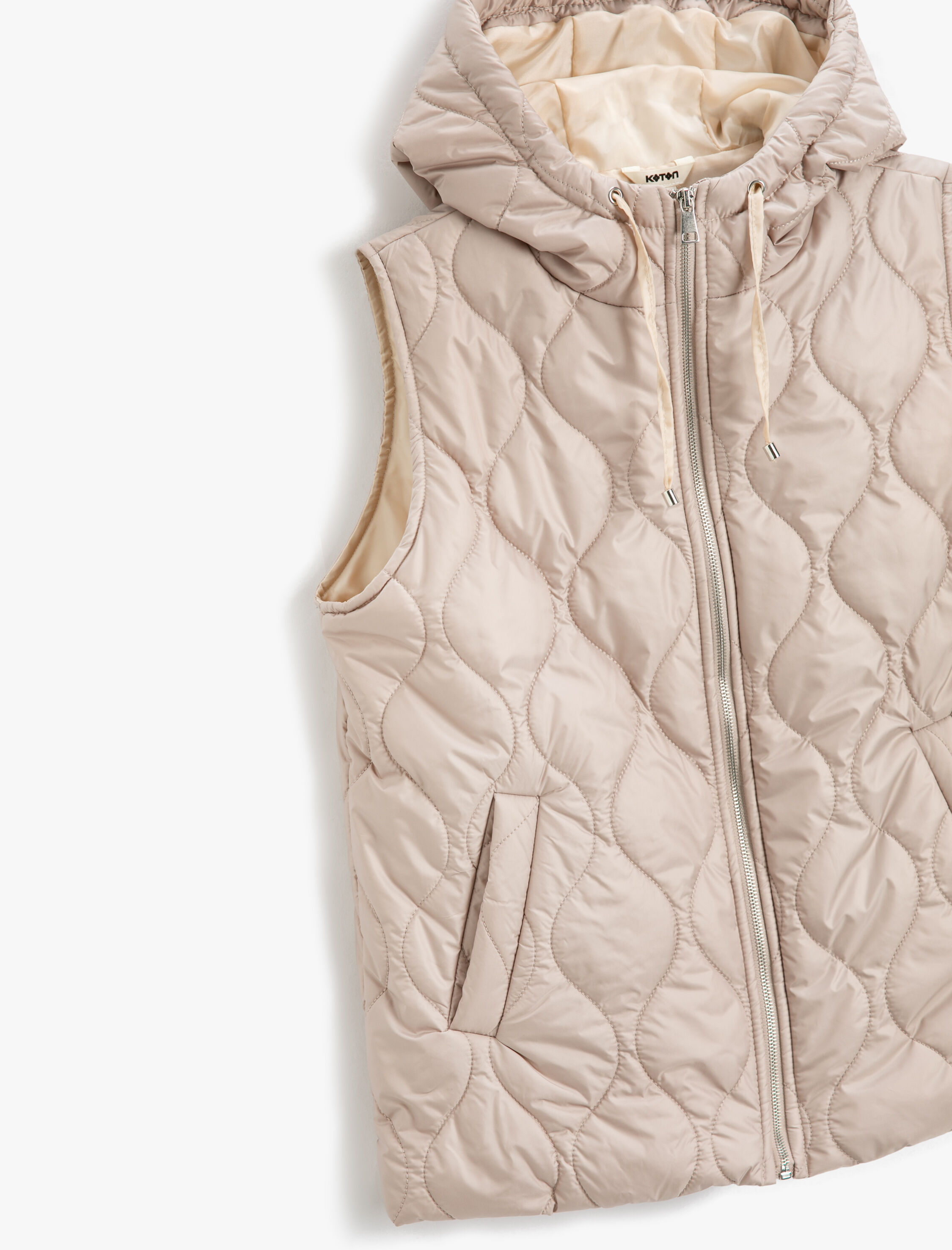   Kapitone Şişme Yelek Kapüşonlu Cepli