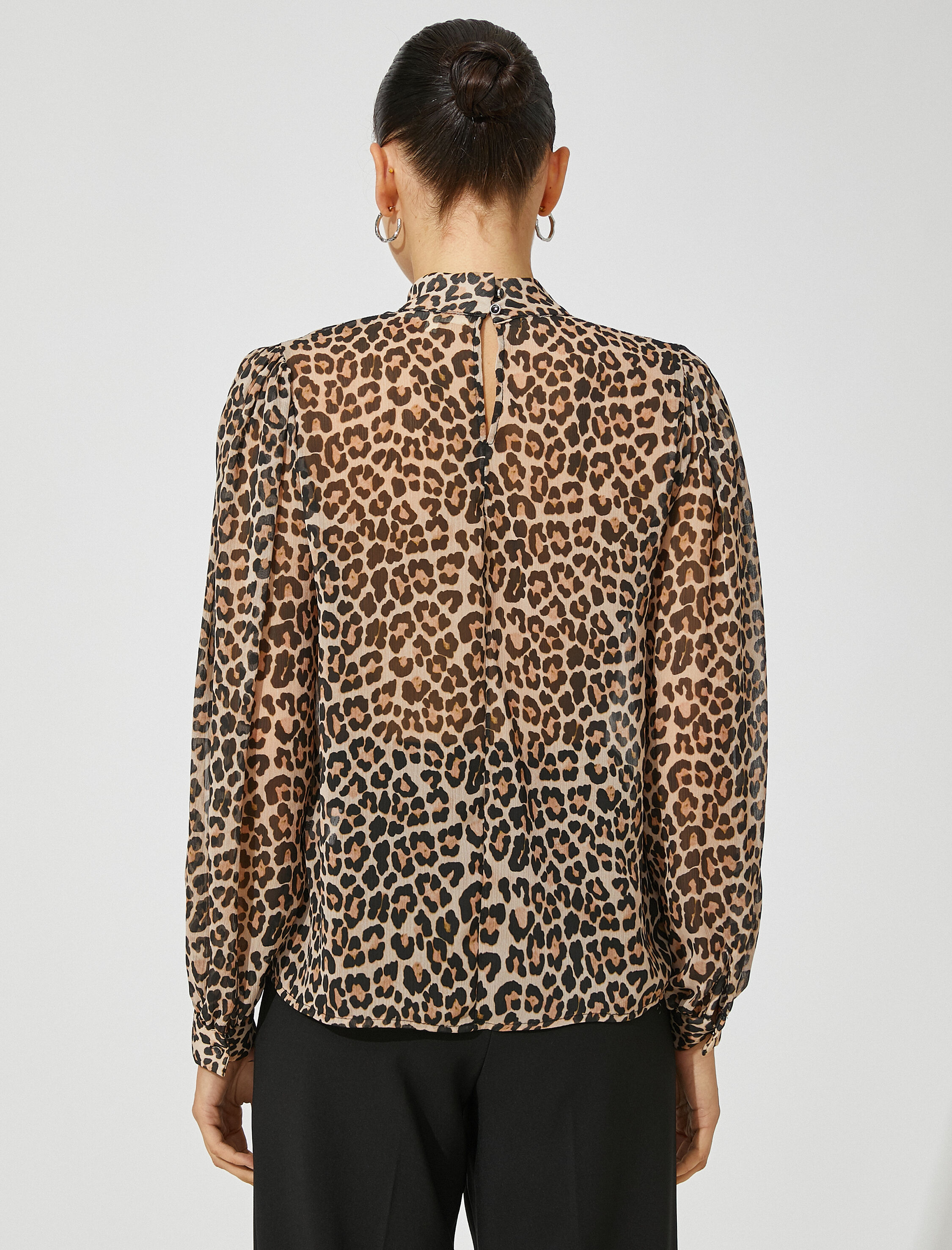   Leopar Desenli Bluz Dik Yaka