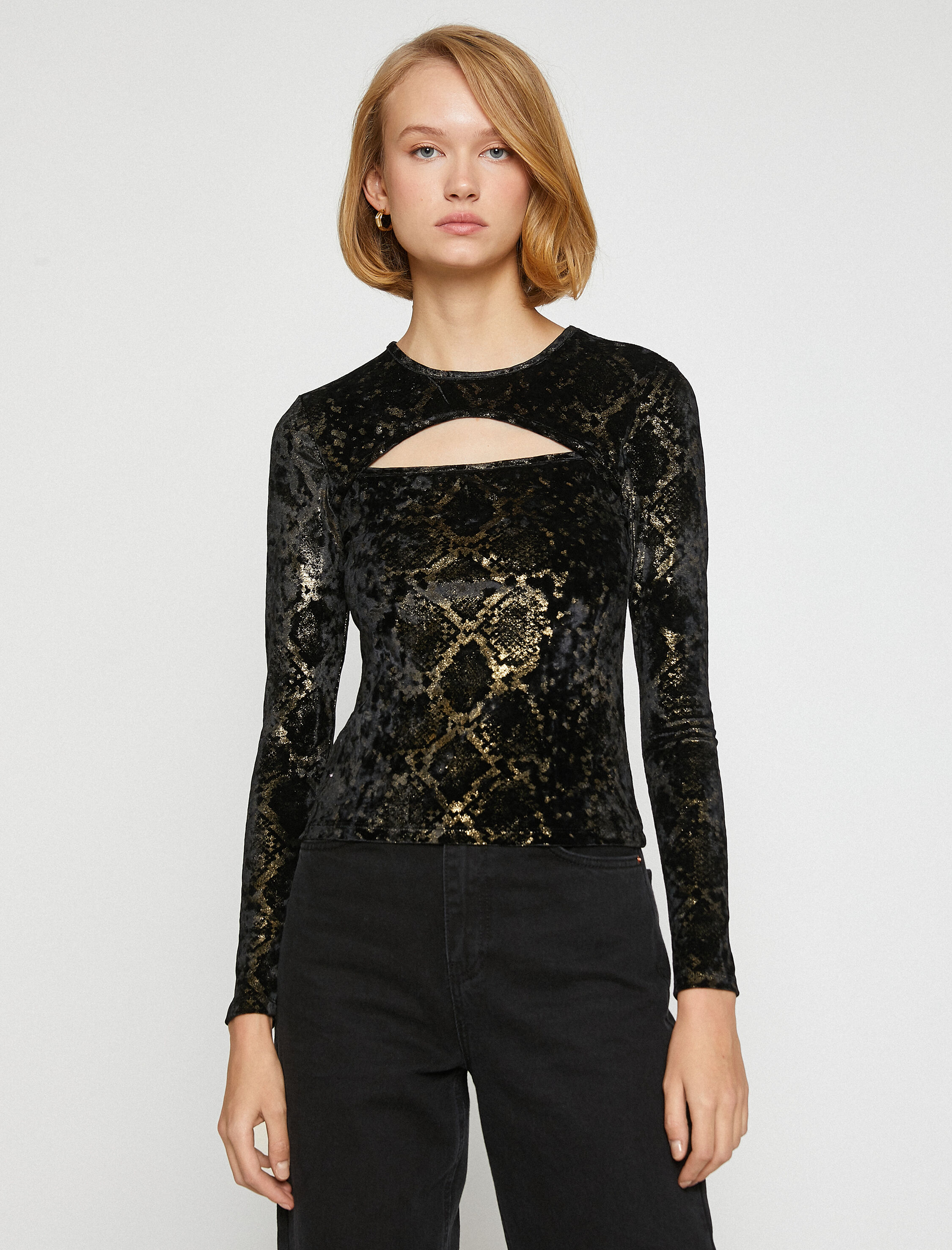 Jakarlı Bluz Bisiklet Yaka