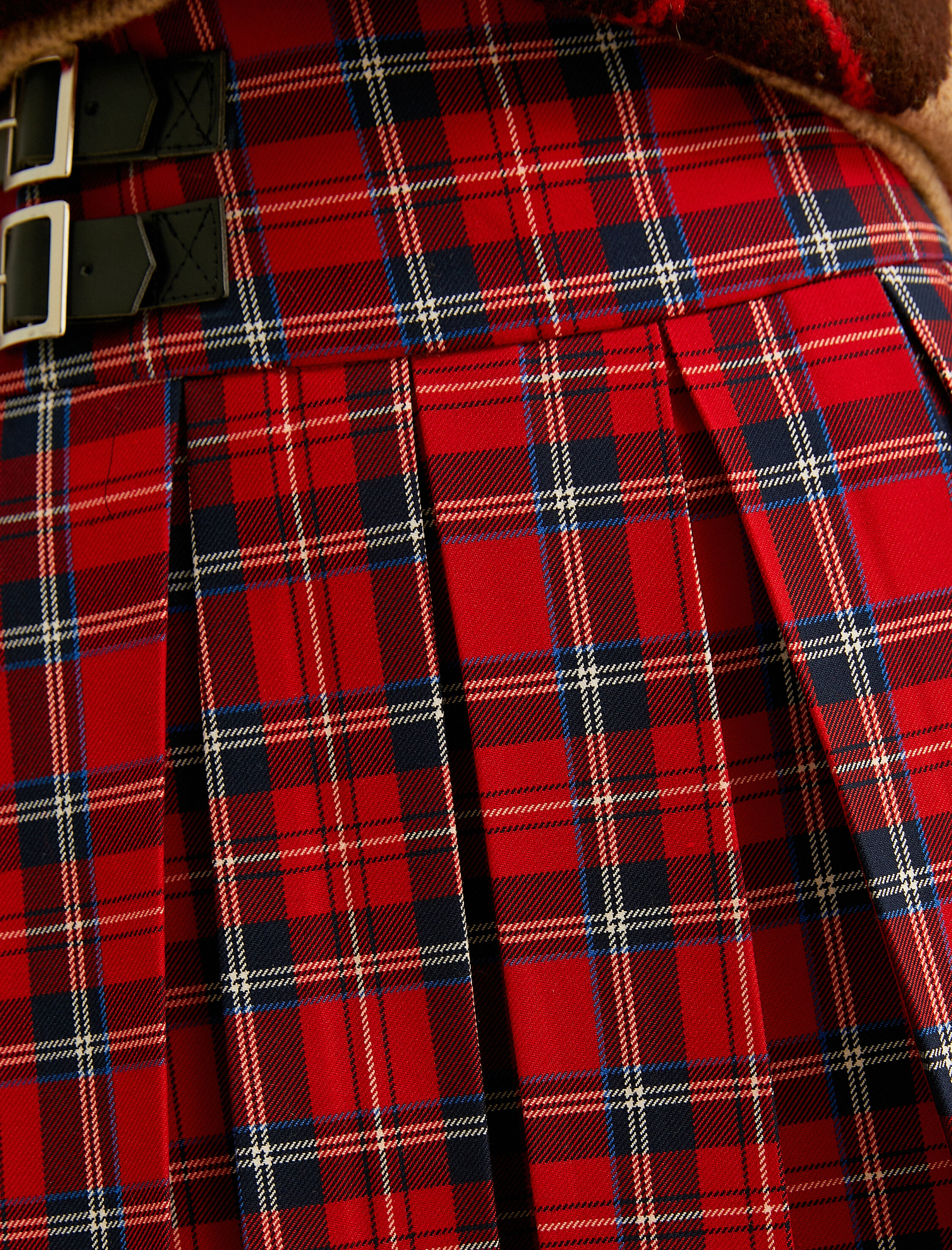   Pileli Mini Etek Kareli Çift Kemer Detaylı Tokalı