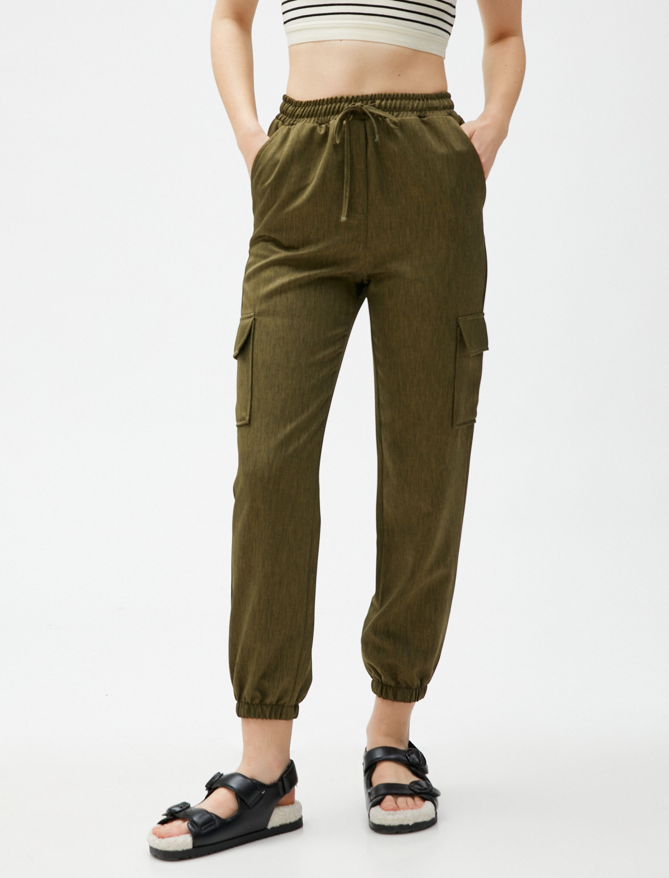   Kargo Pantolon Beli Bağcıklı Cep Detaylı Paçası Lastikli