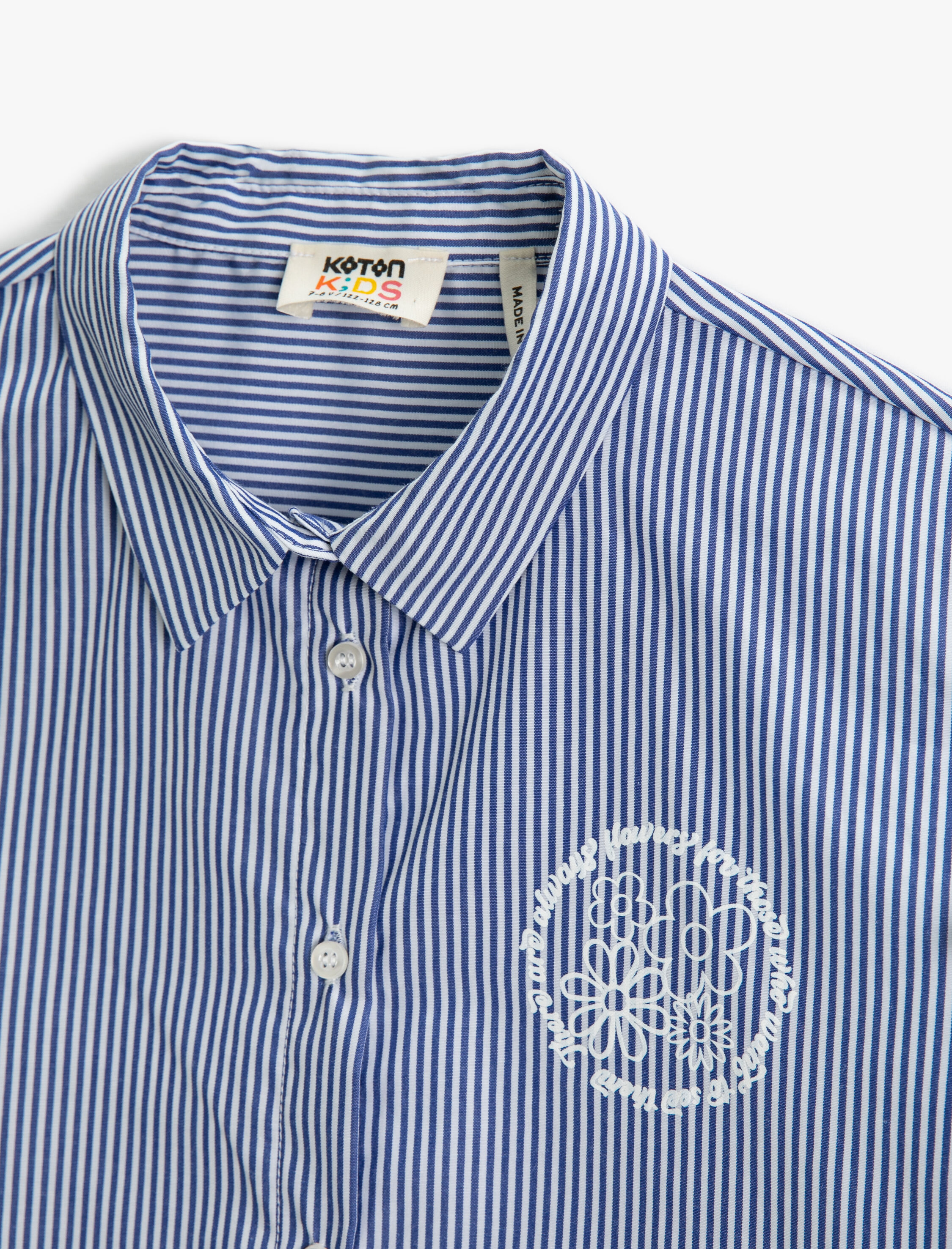  Kız Çocuk Uzun Kollu Gömlek Omzu Pencere Detaylı Fiyonklu Manşetleri Lastikli Çiçek Baskılı