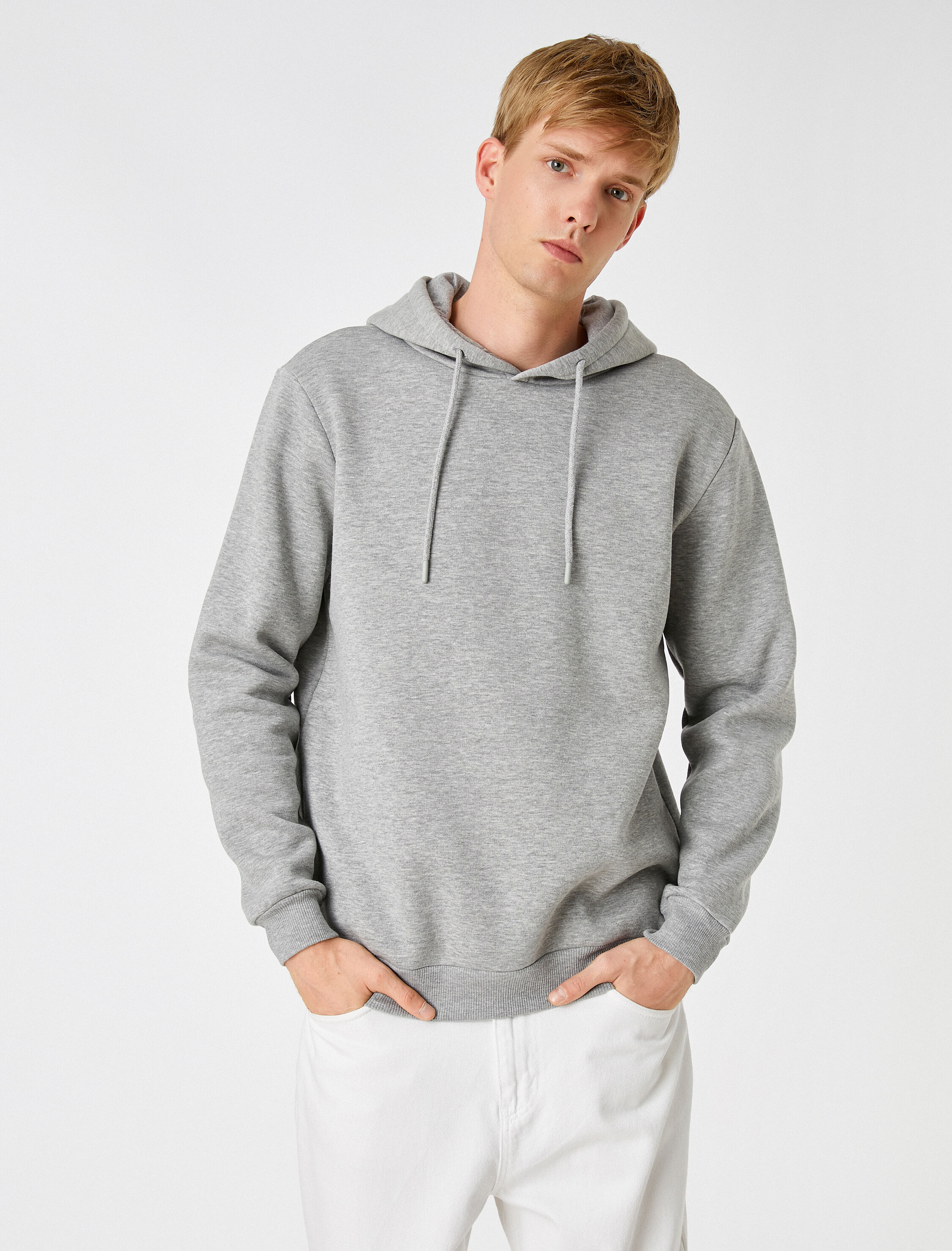 Basic Kapşonlu Sweatshirt Şardonlu