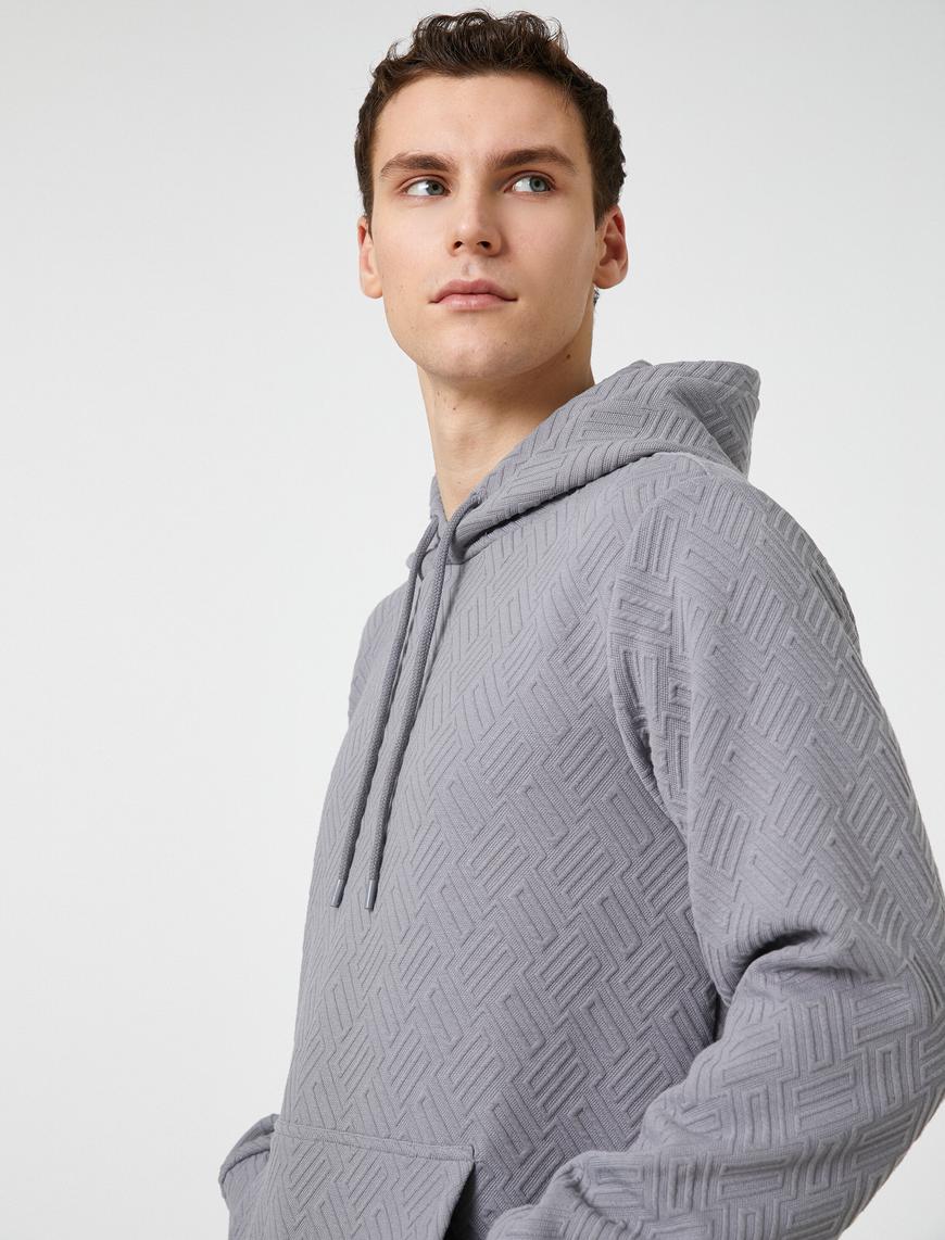   Dokulu Kapşonlu Sweatshirt Cep Detaylı