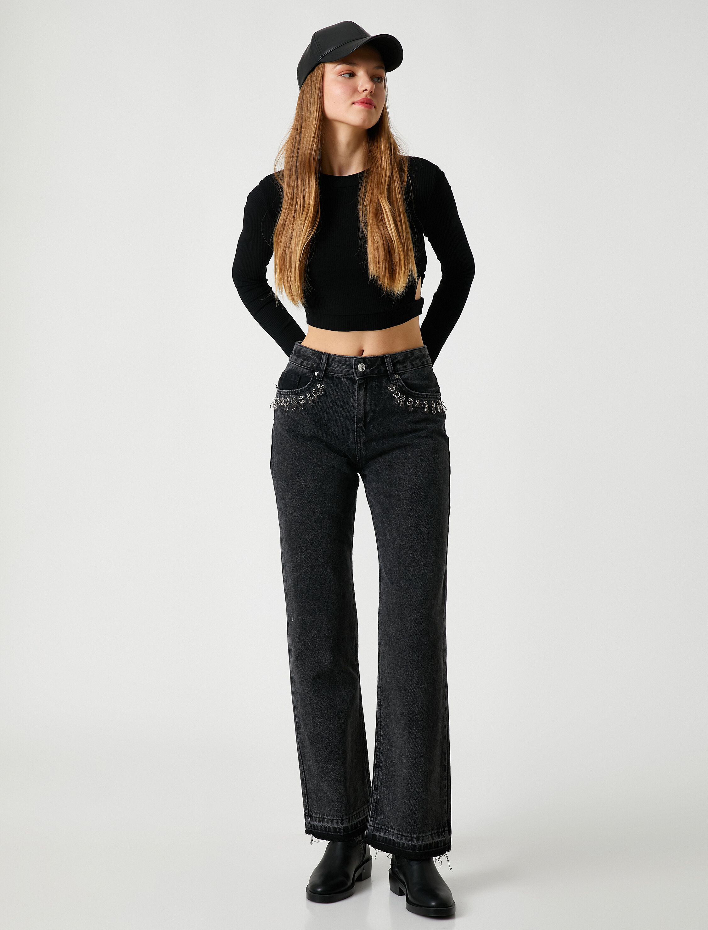   Düz Paça Kot Pantolon Yüksek Bel Taş Detaylı - Nora Jean