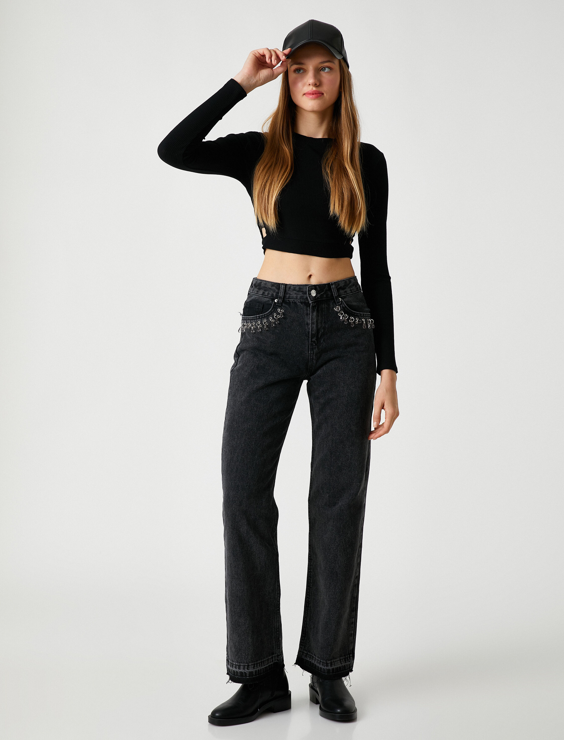   Düz Paça Kot Pantolon Yüksek Bel Taş Detaylı - Nora Jean