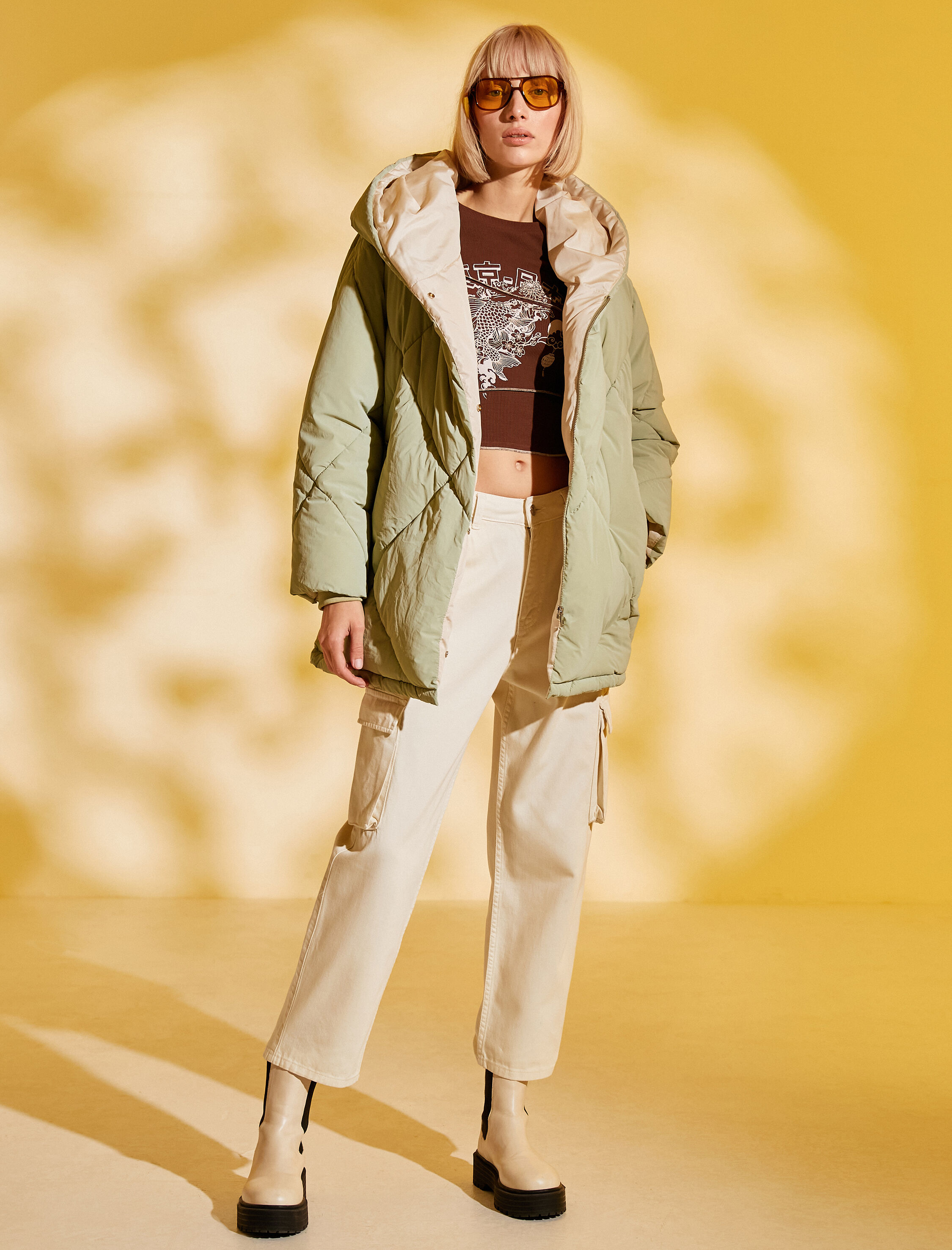   Şişme Mont Kapüşonlu Cep Detaylı